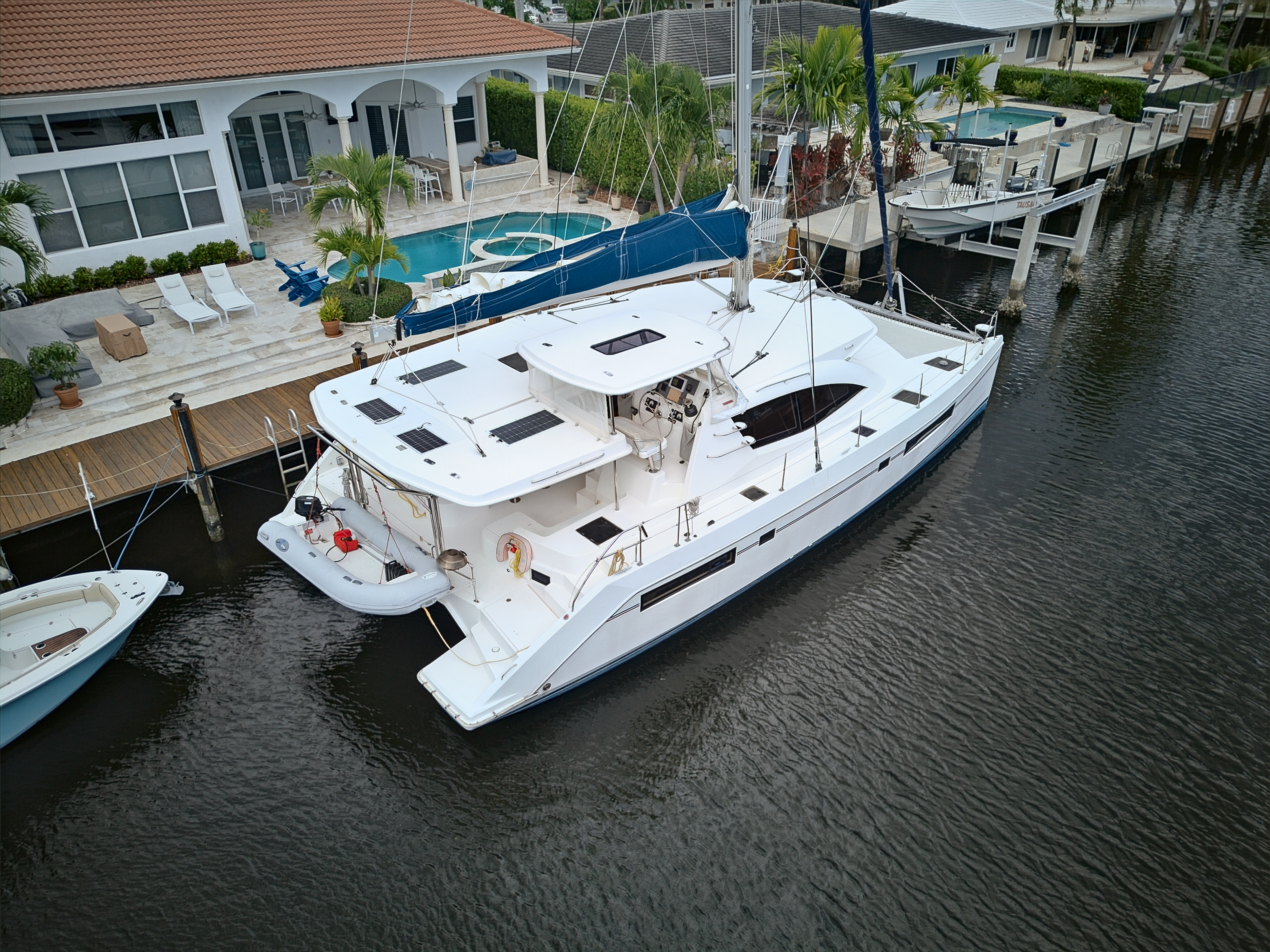 Boat image 5