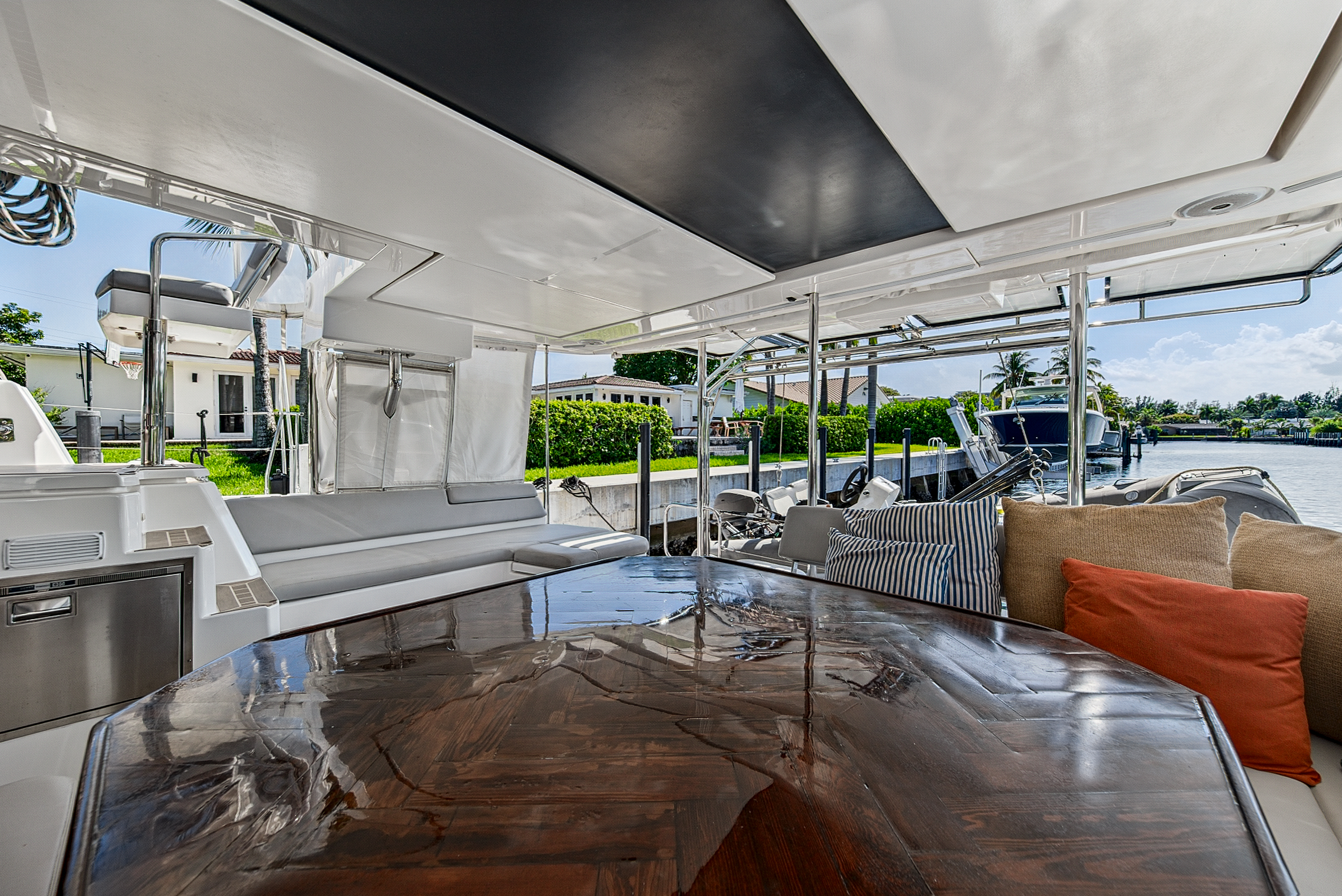Boat image 15
