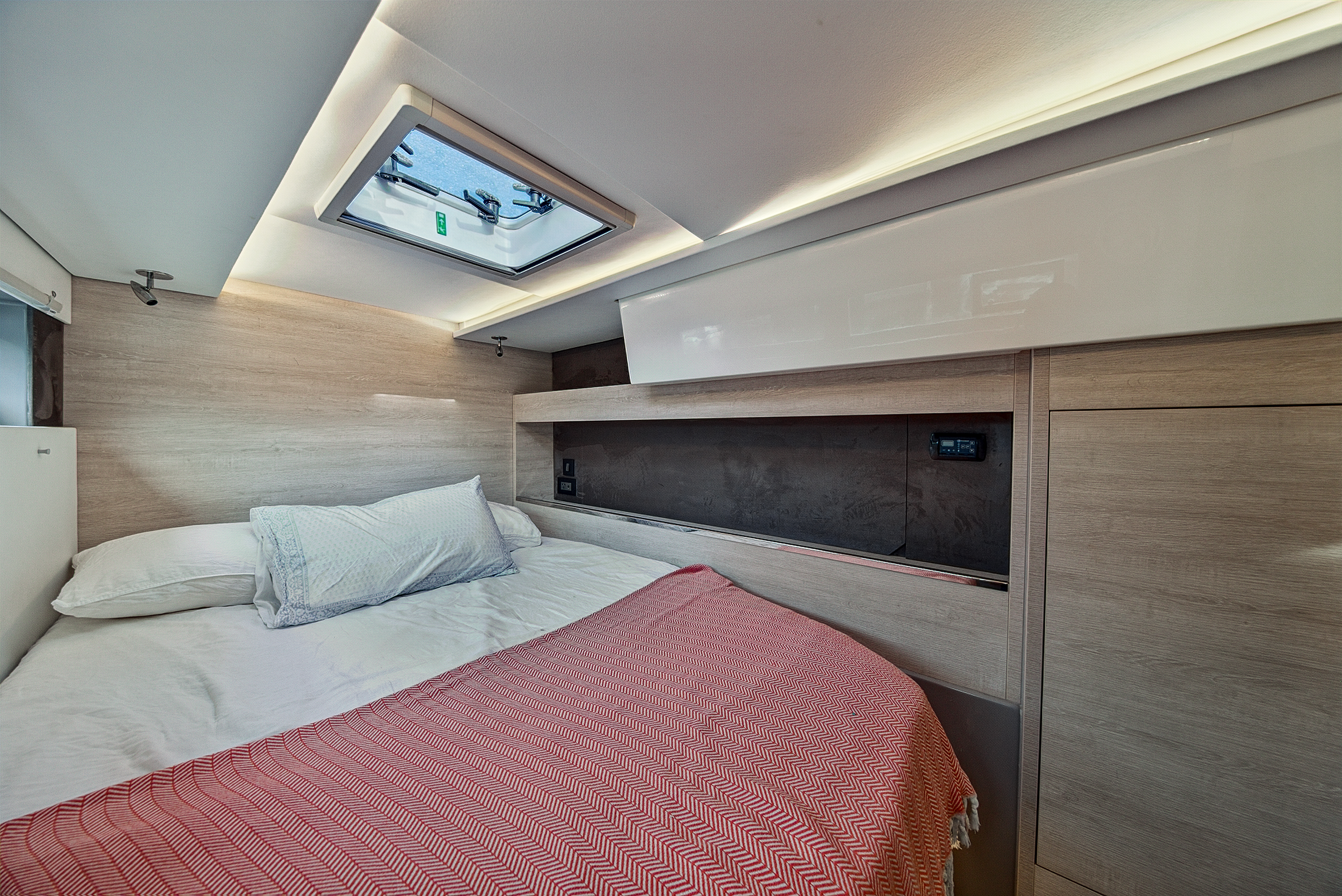 Boat image 109