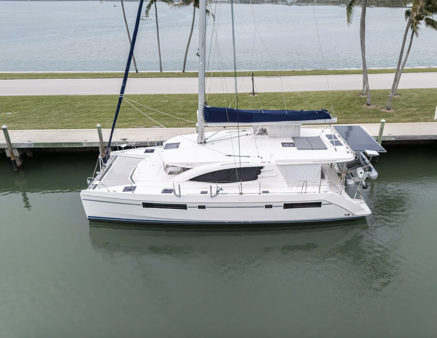 Boat image 3