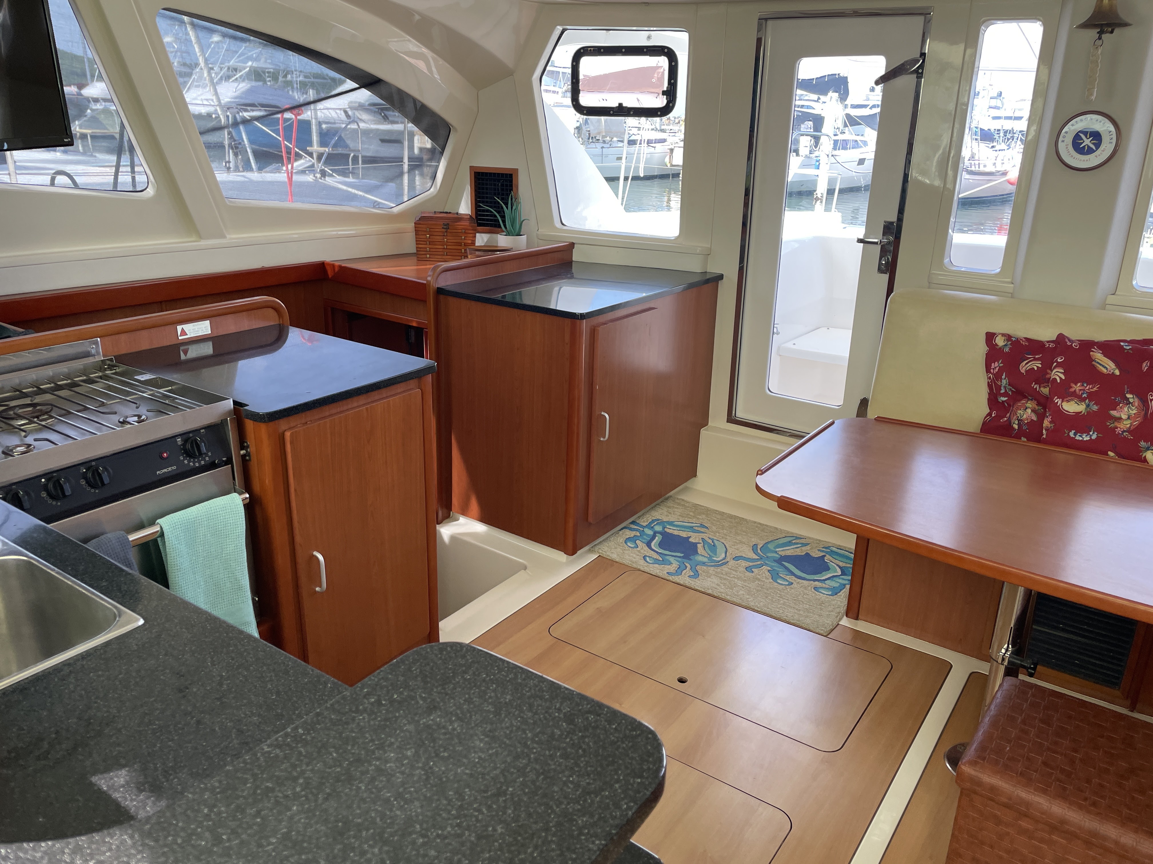 Boat image 12