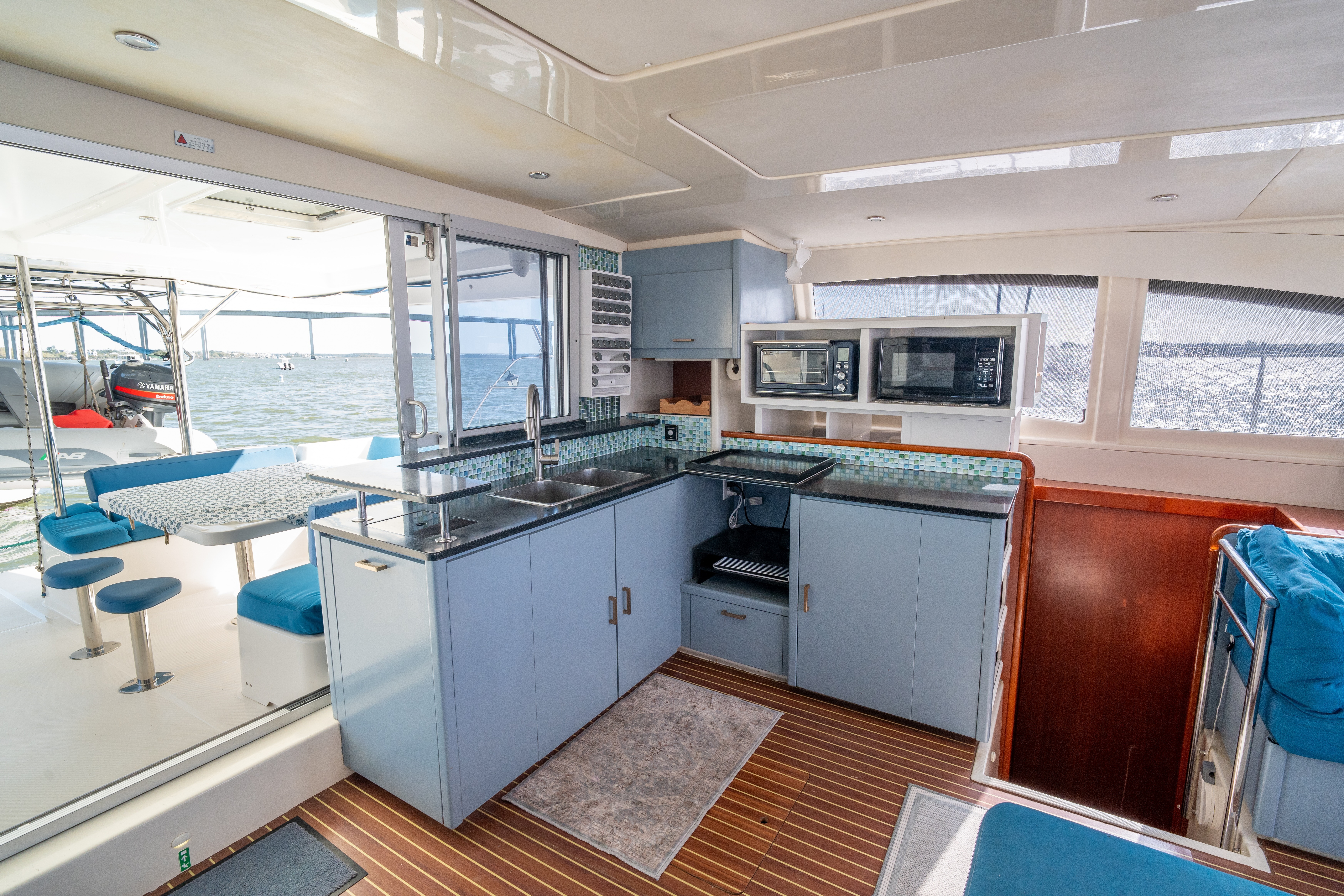 Boat image 74