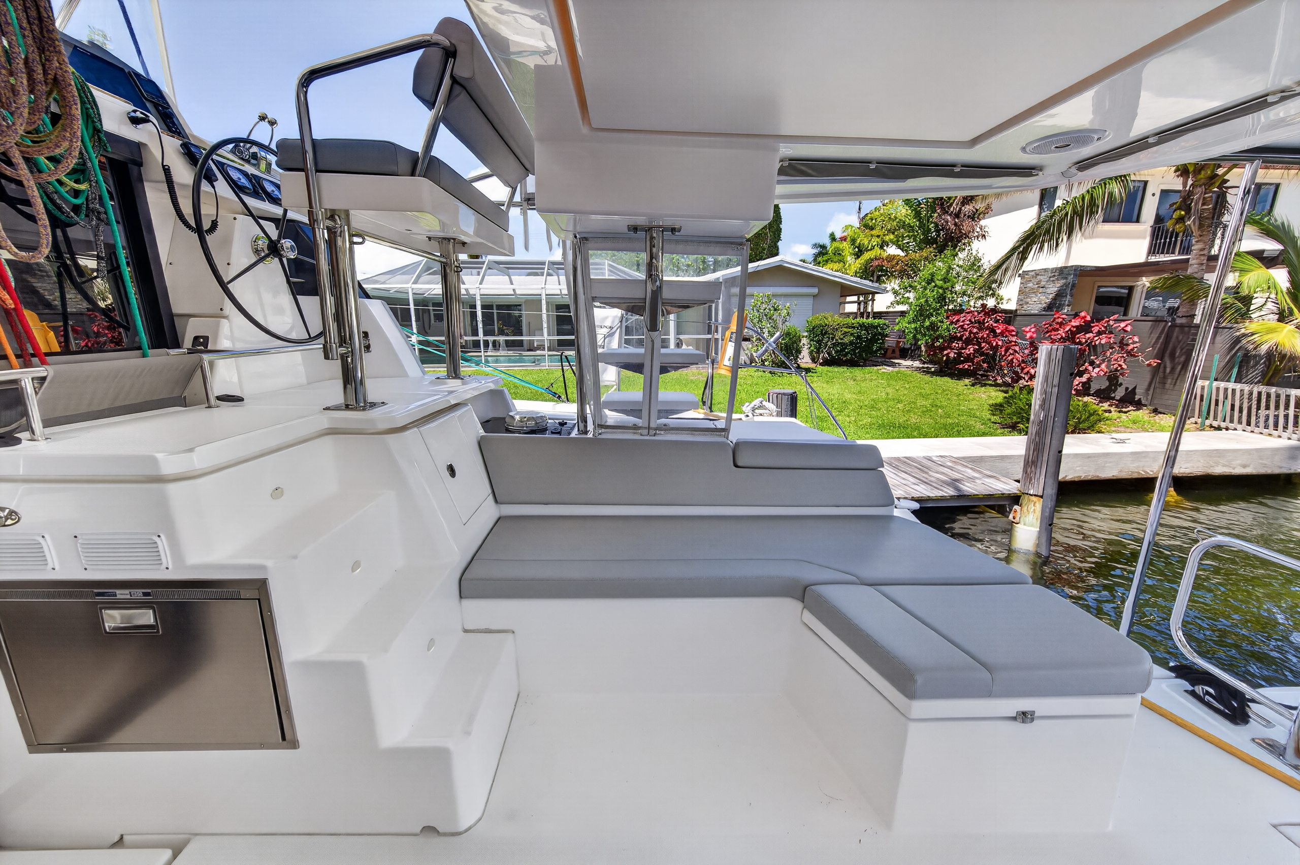 Boat image 10