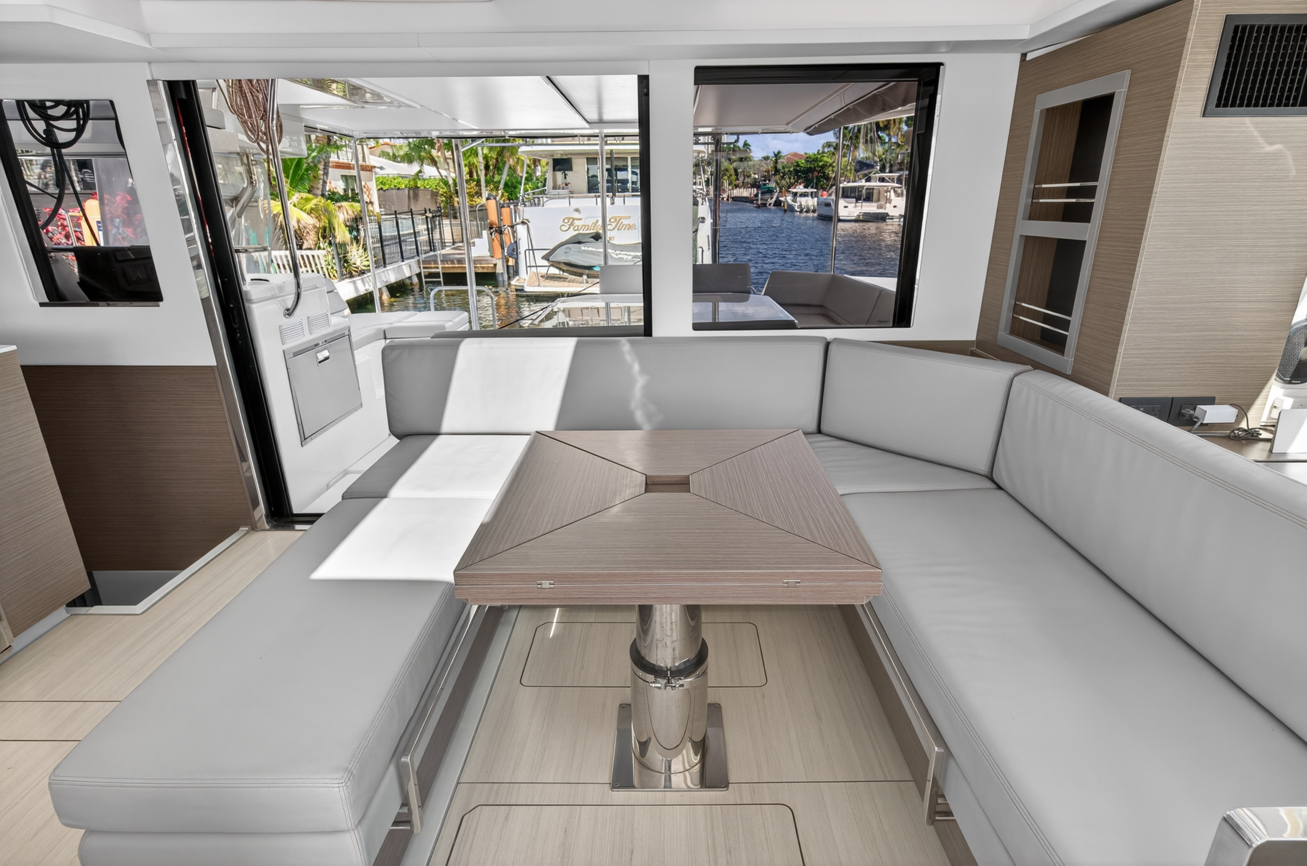 Boat image 74