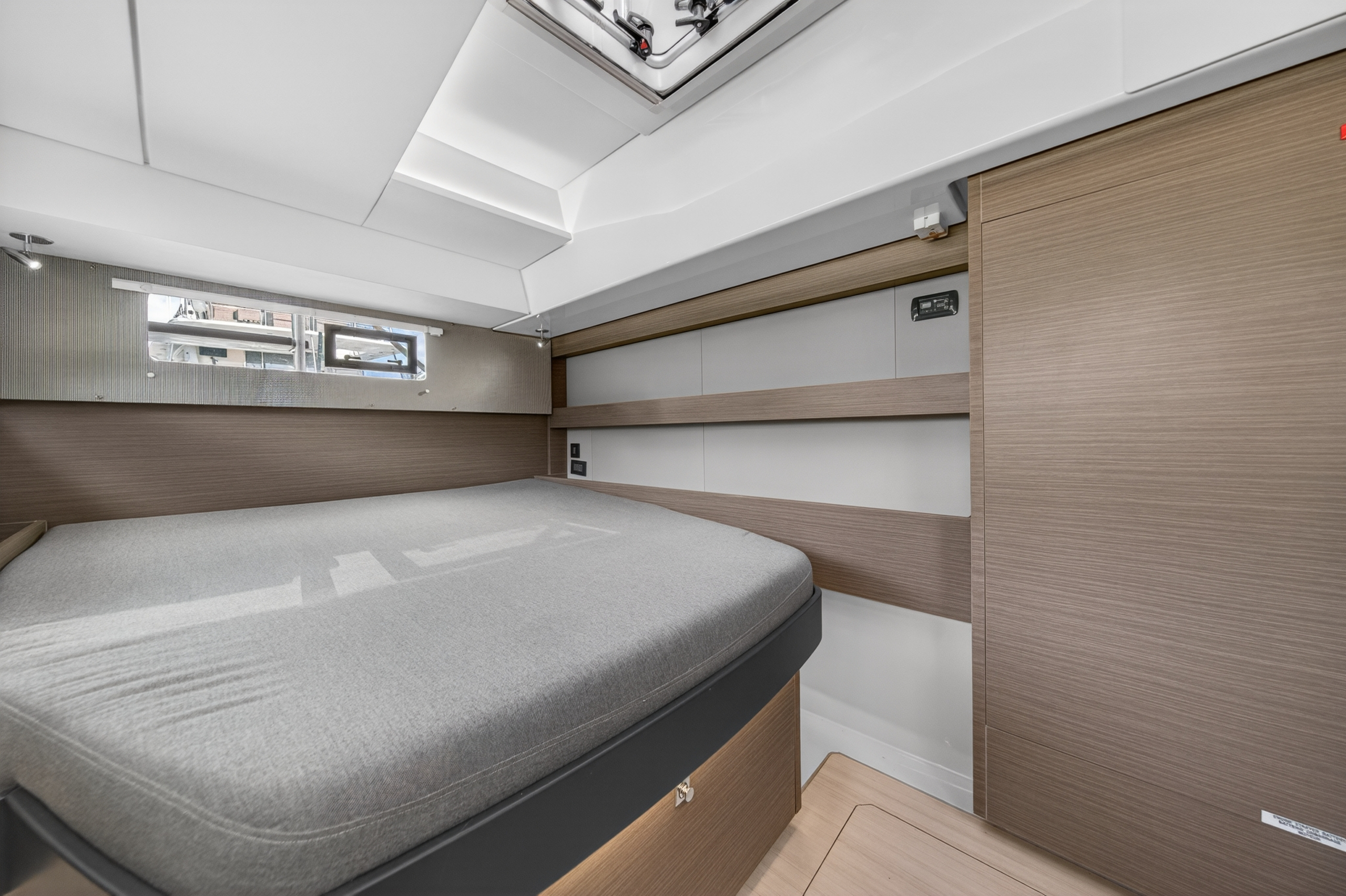 Boat image 108