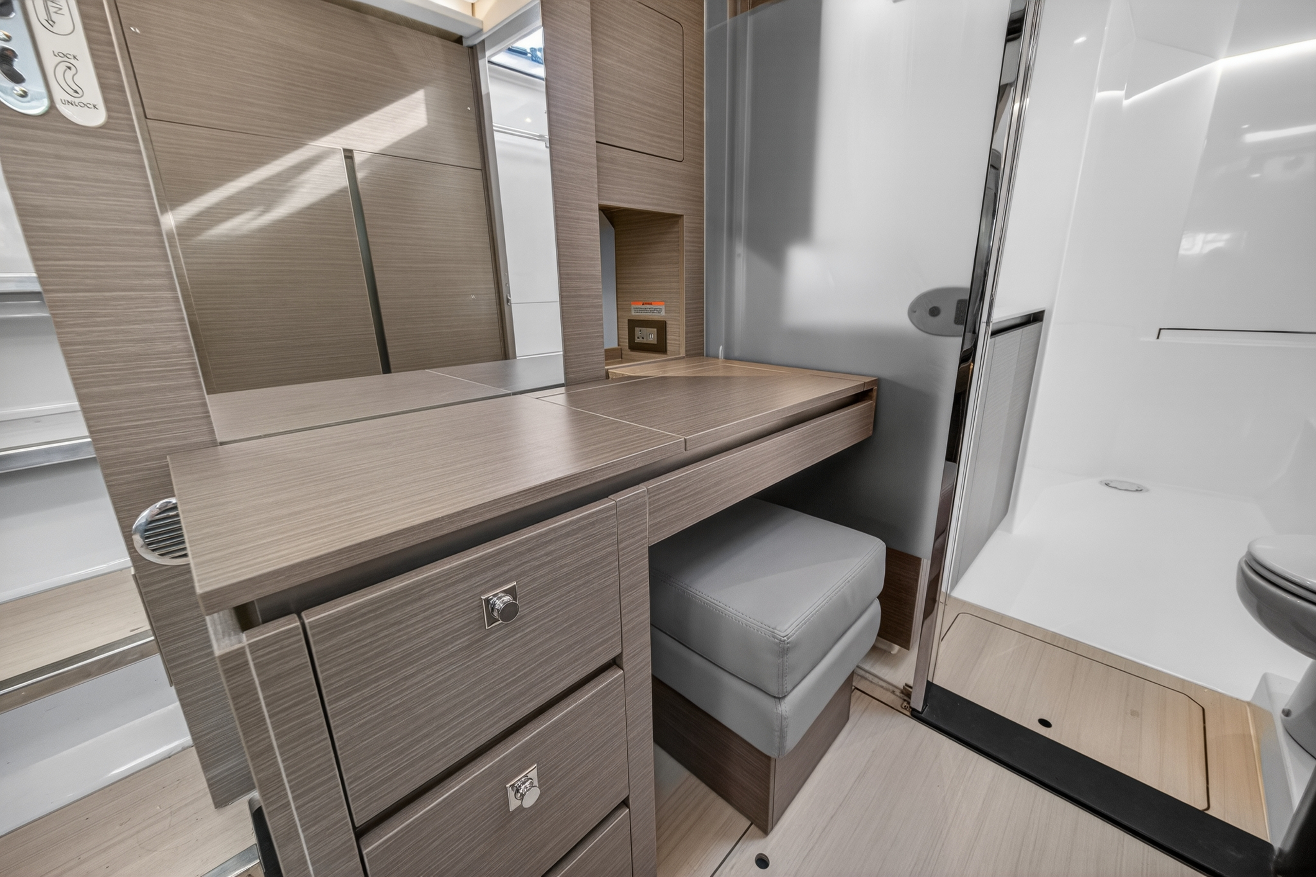 Boat image 113