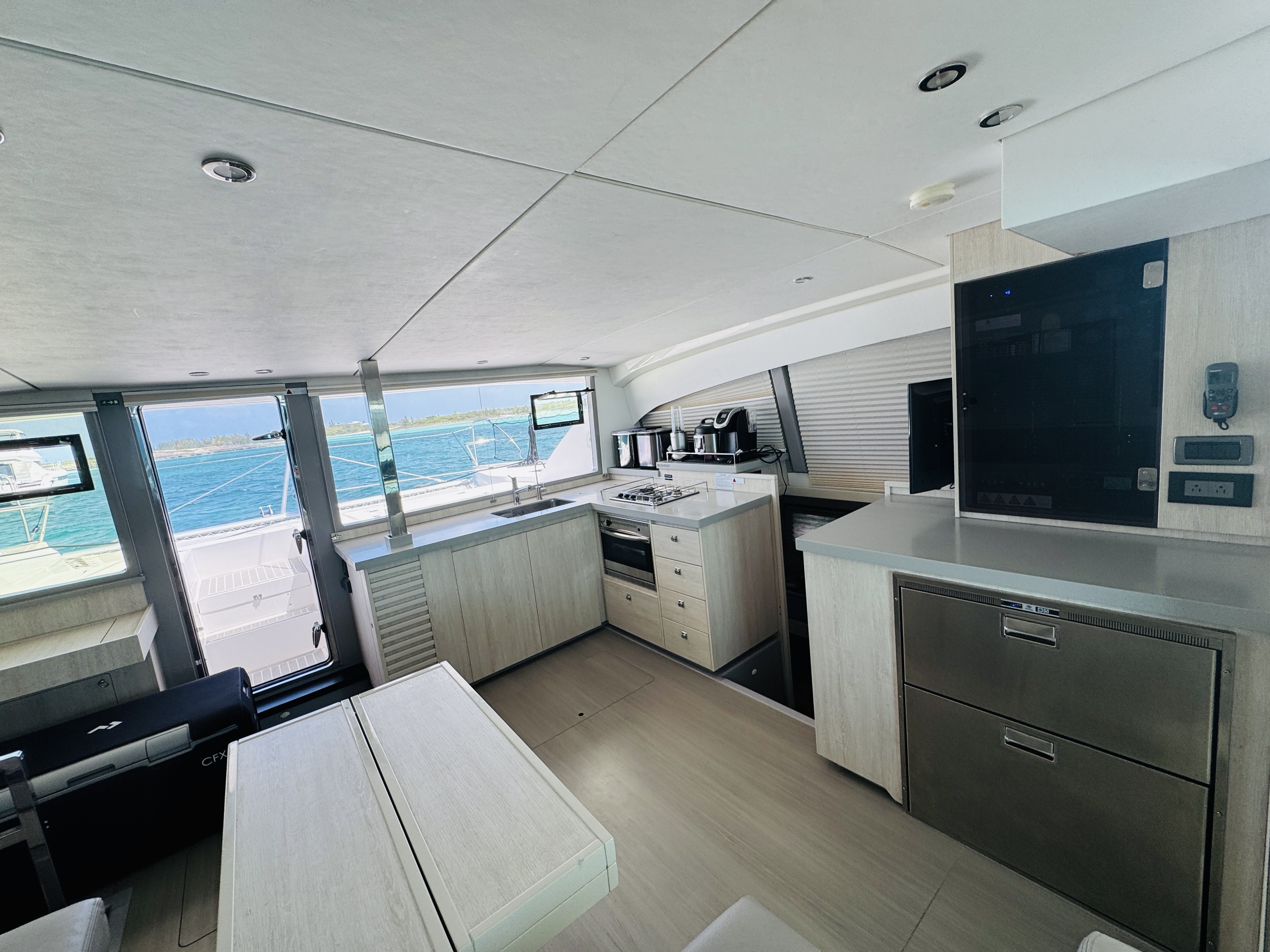 Boat image 19