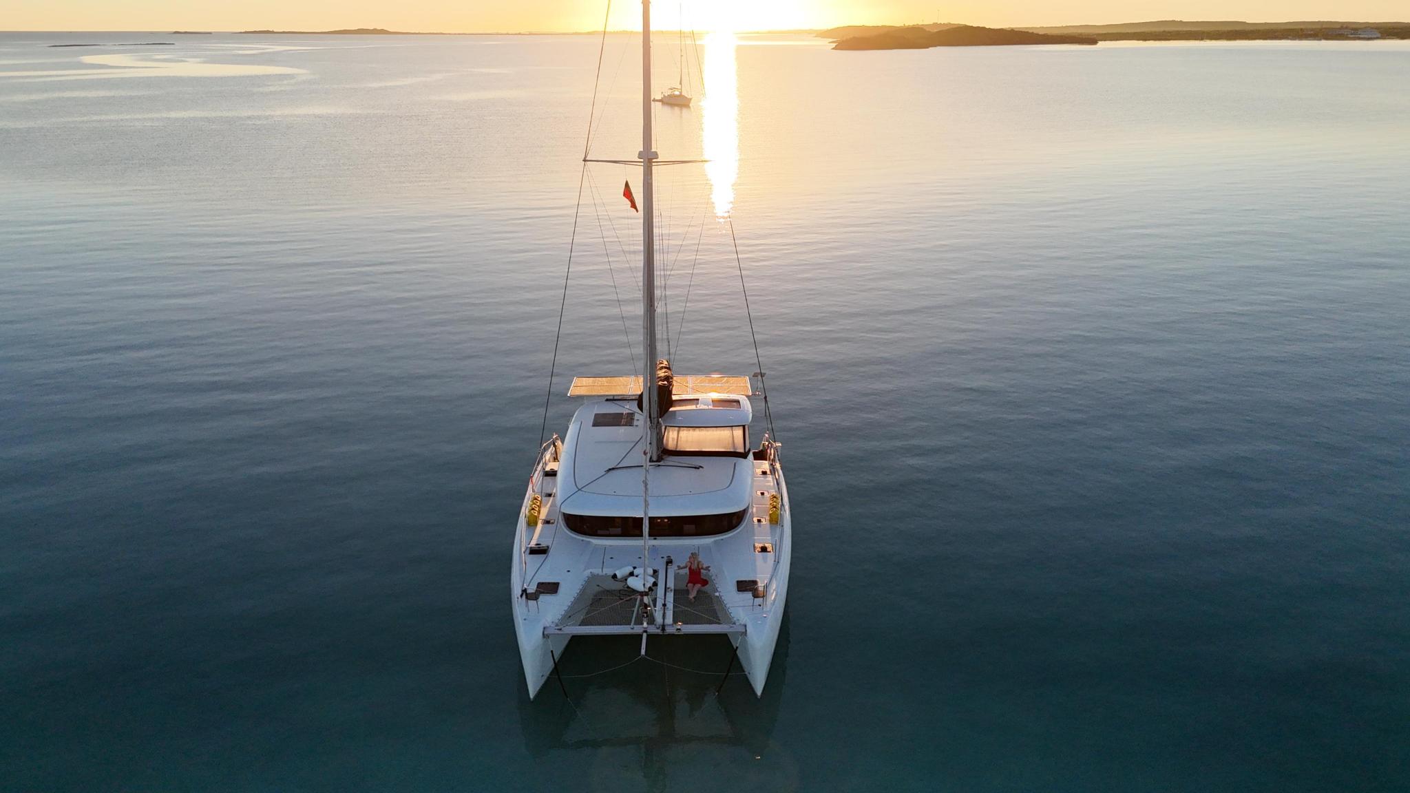 Boat image 12