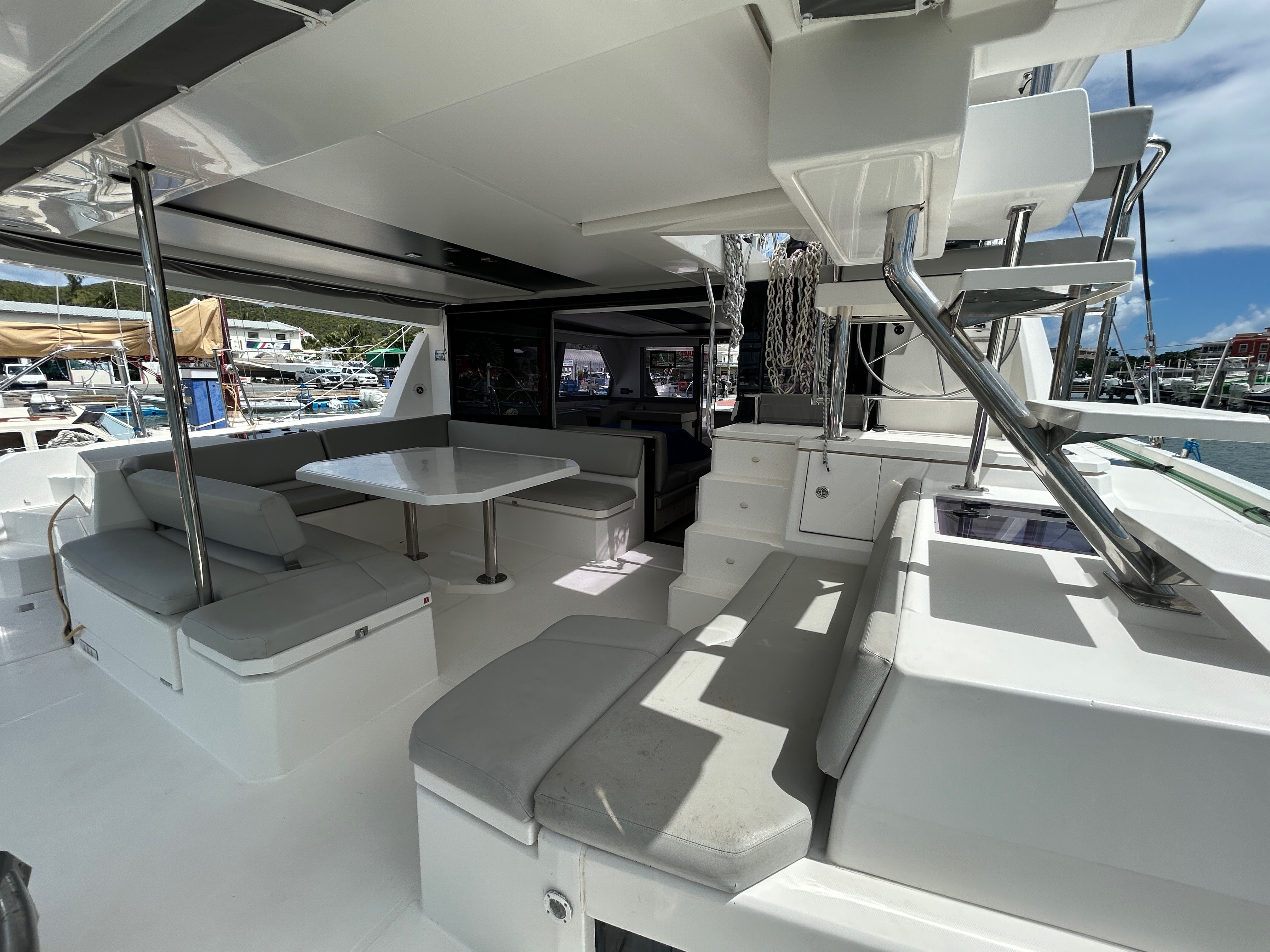 Boat image 12