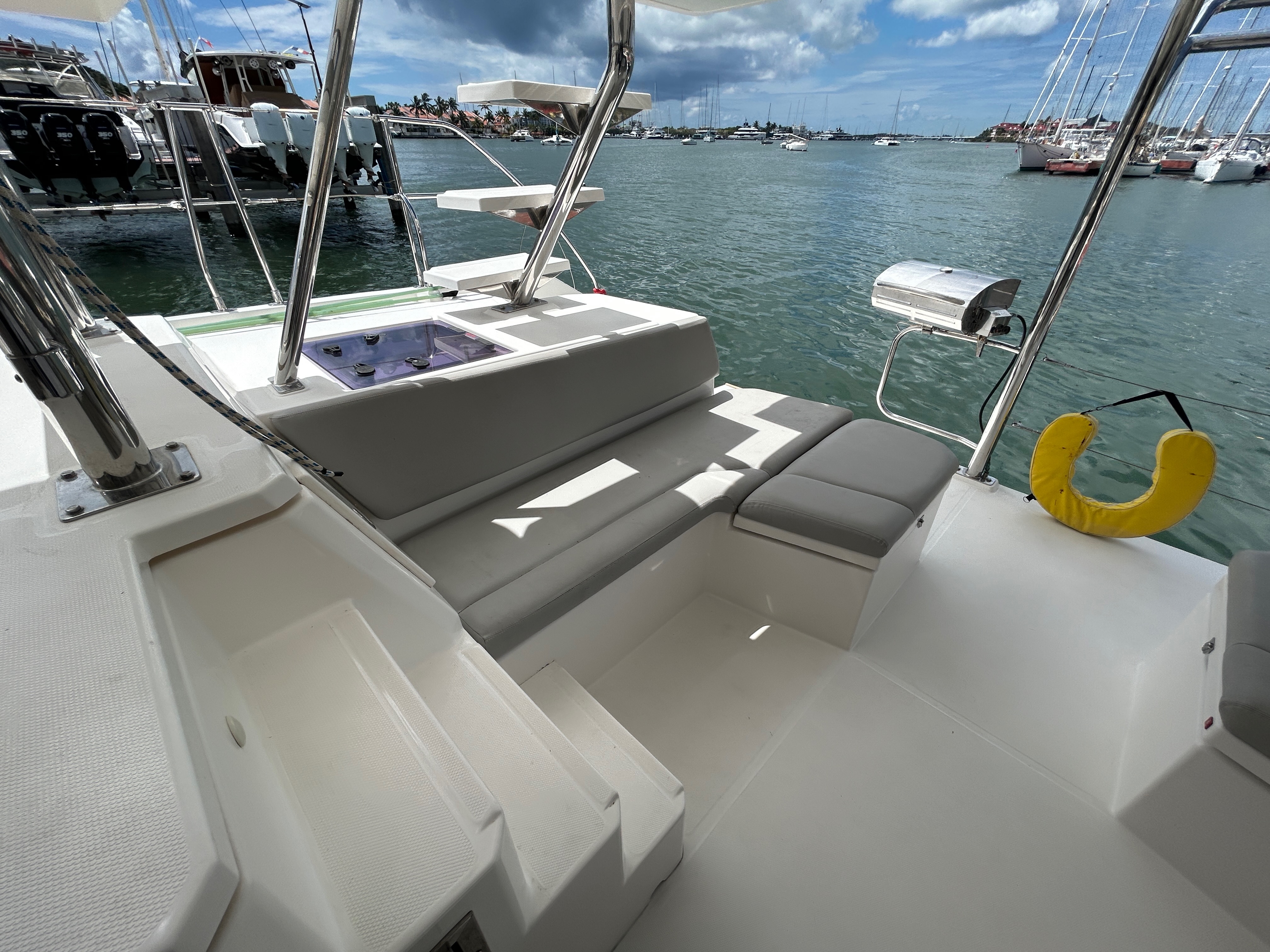 Boat image 10