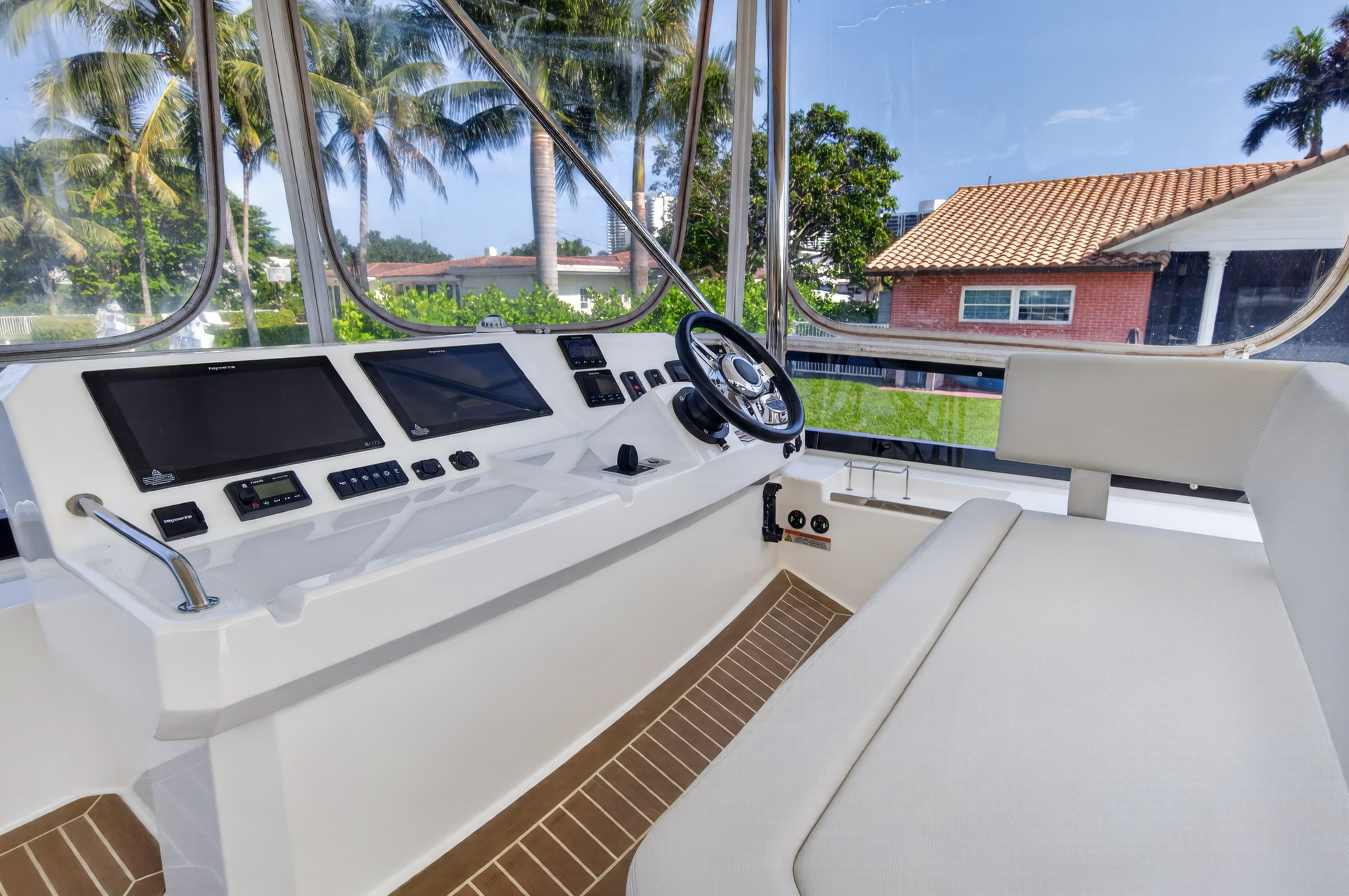 Boat image 13