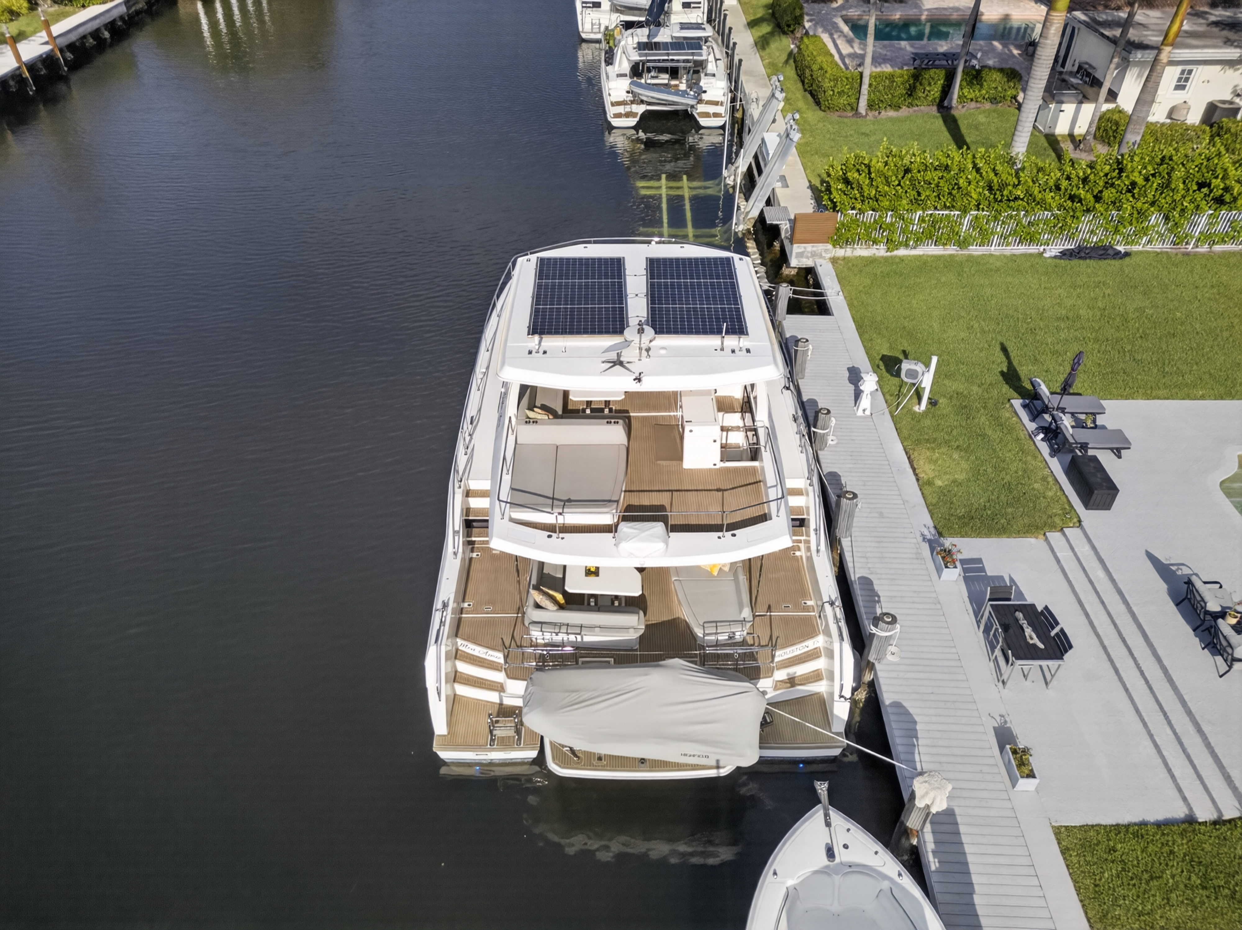 Boat image 126
