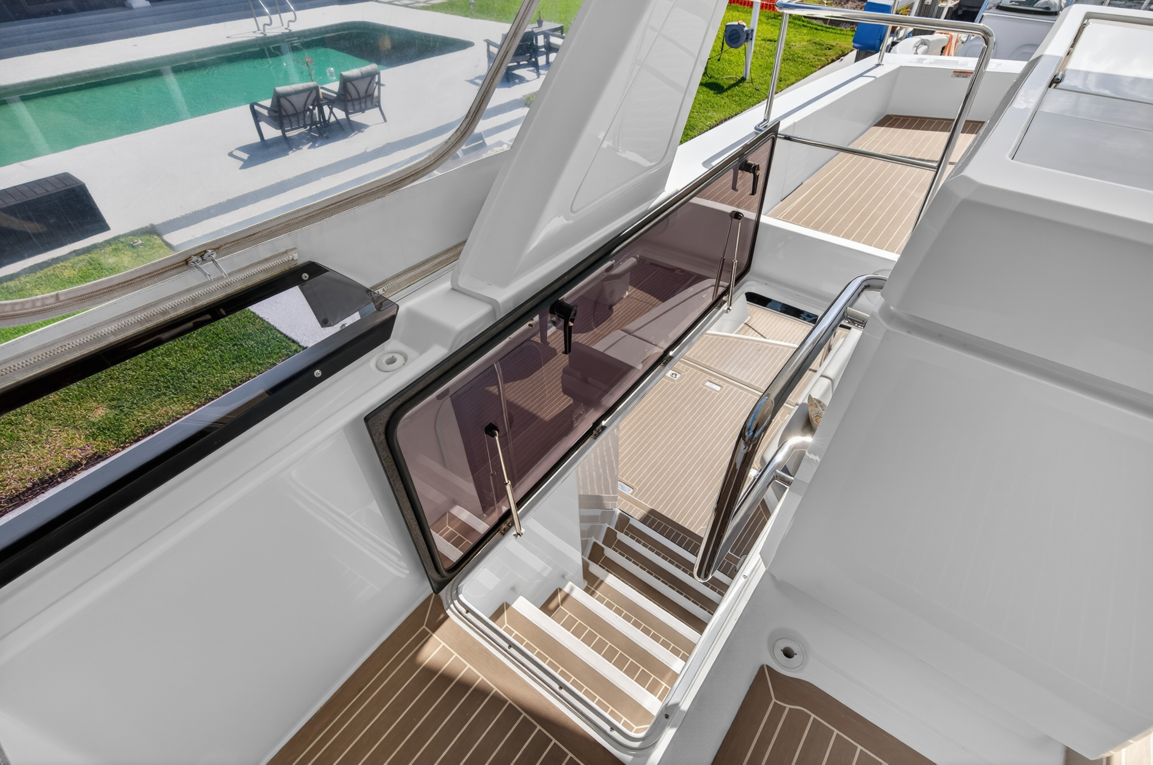 Boat image 29