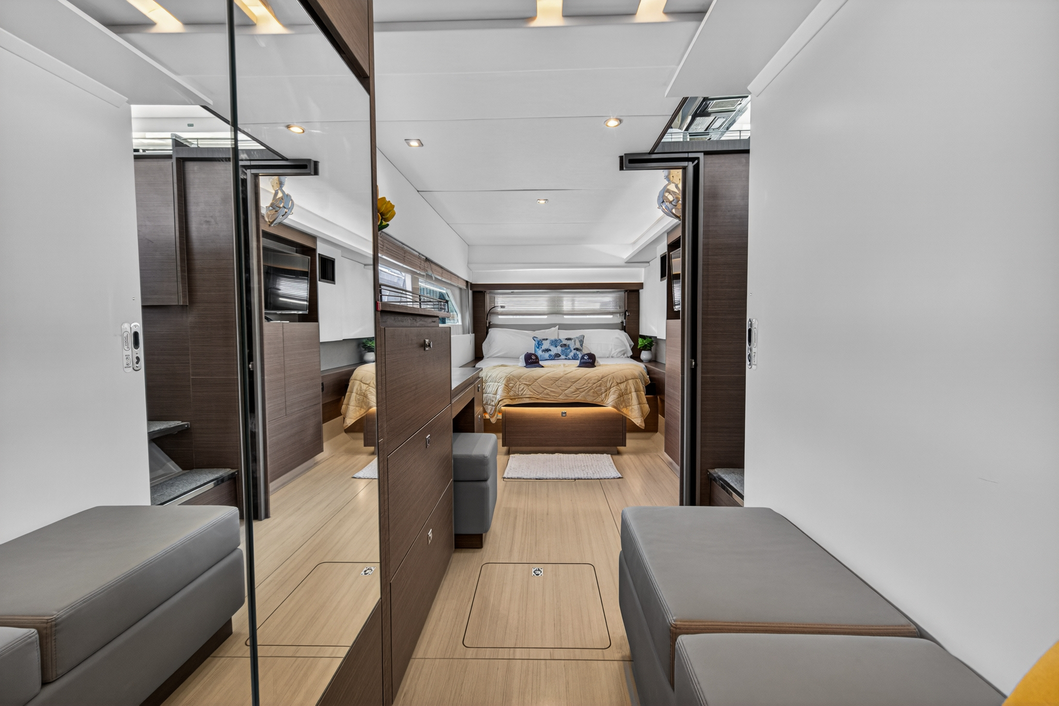 Boat image 92