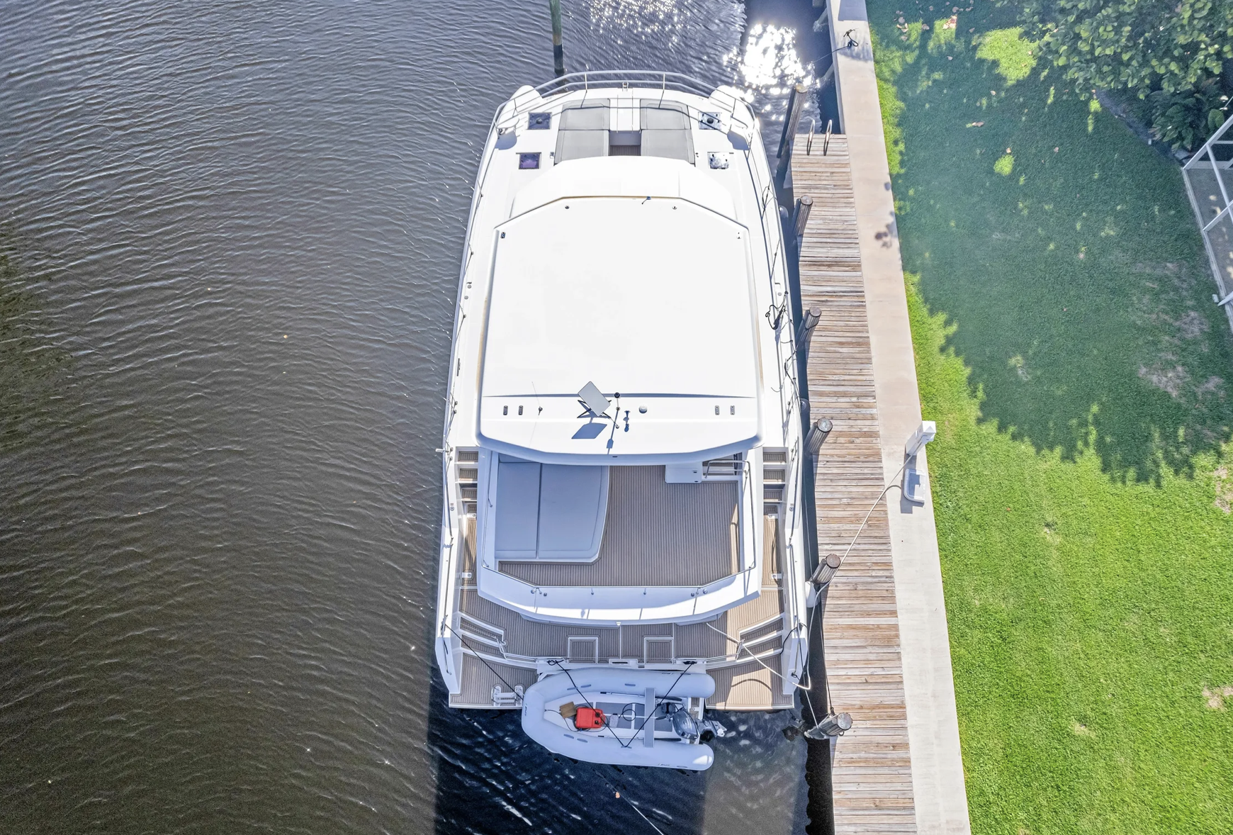 Boat image 3
