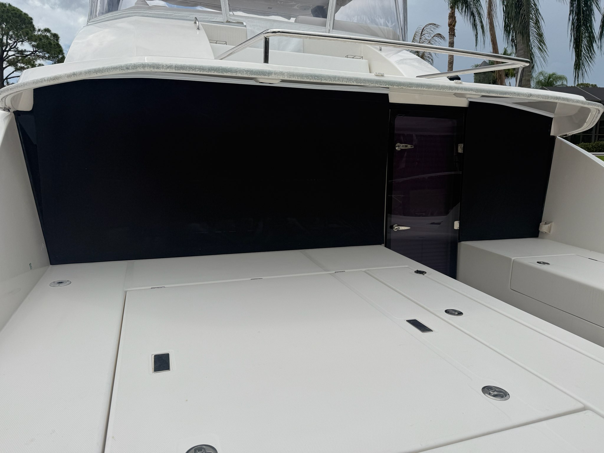 Boat image 143