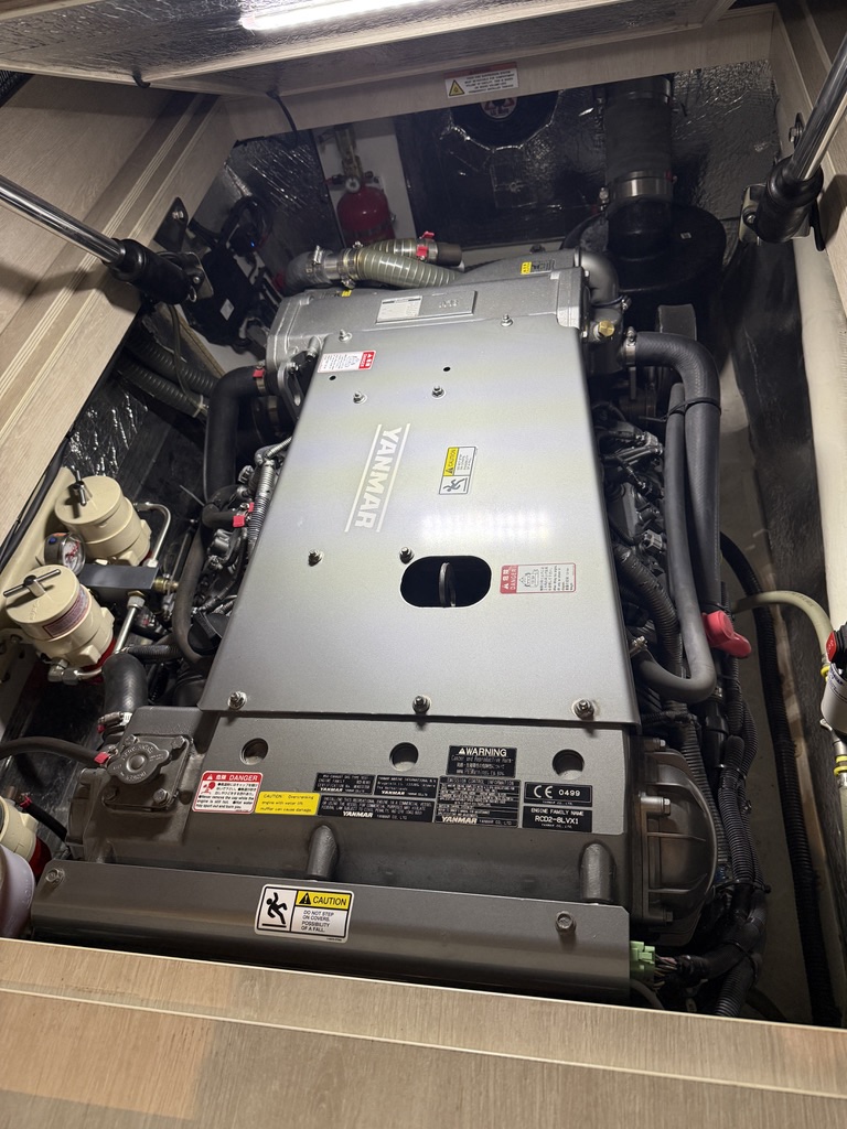 Boat image 104