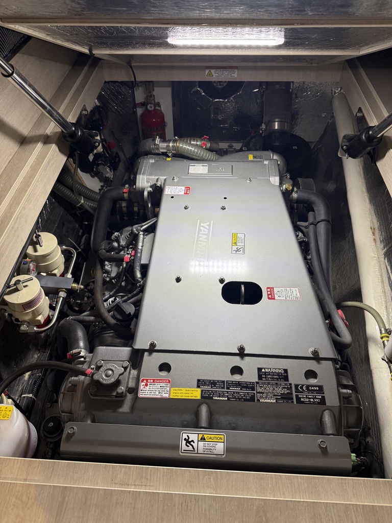 Boat image 103