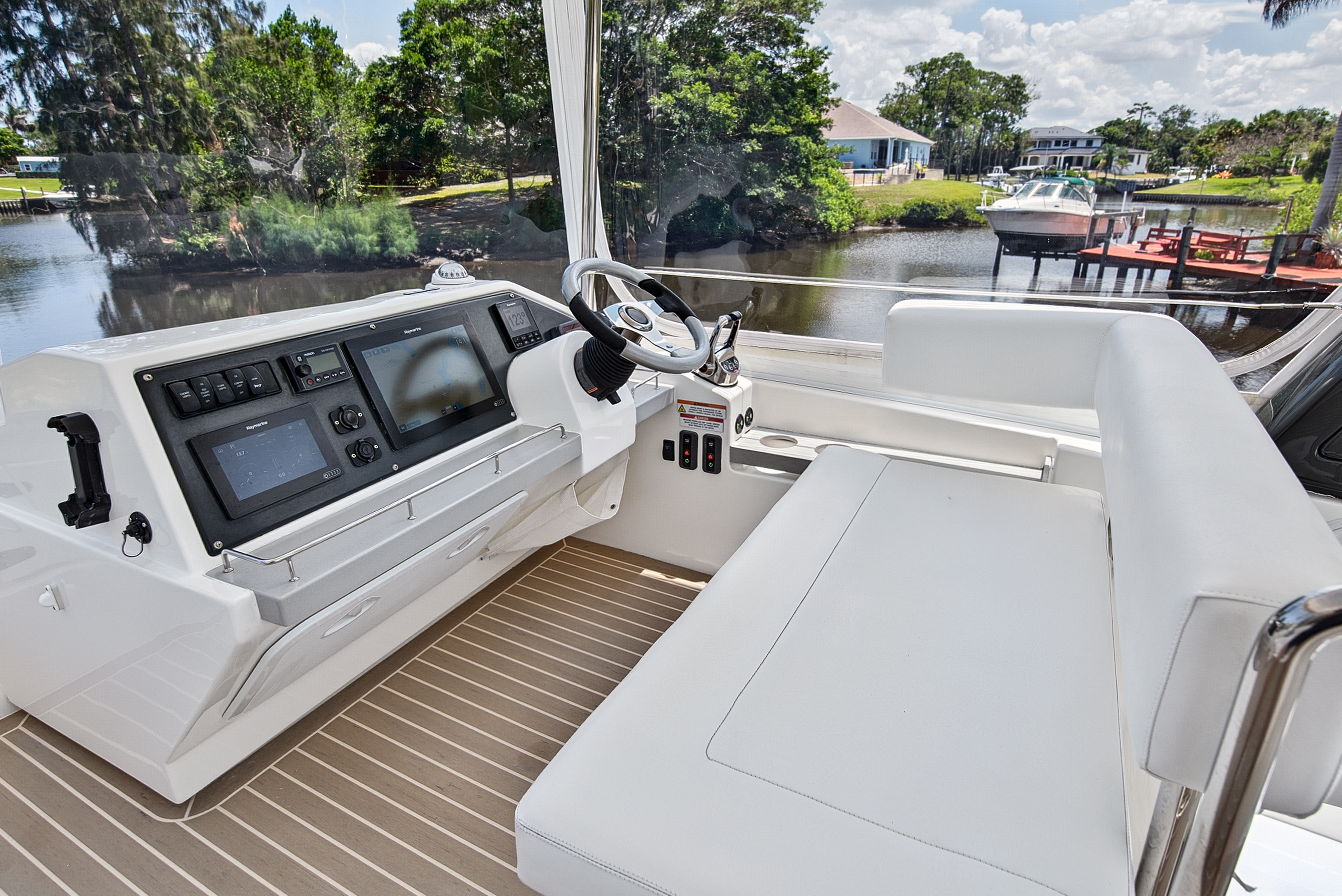 Boat image 21