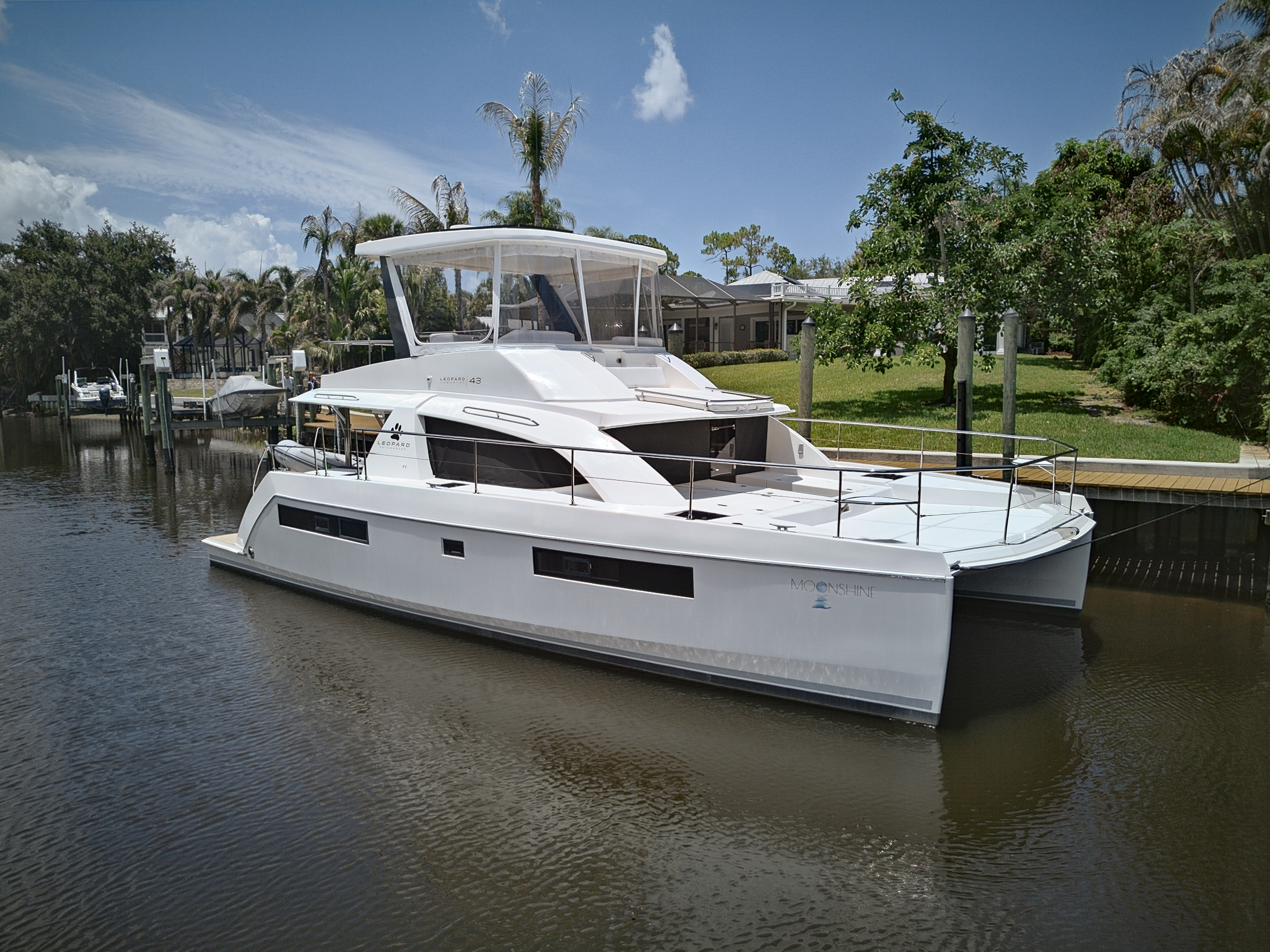 Boat image 3