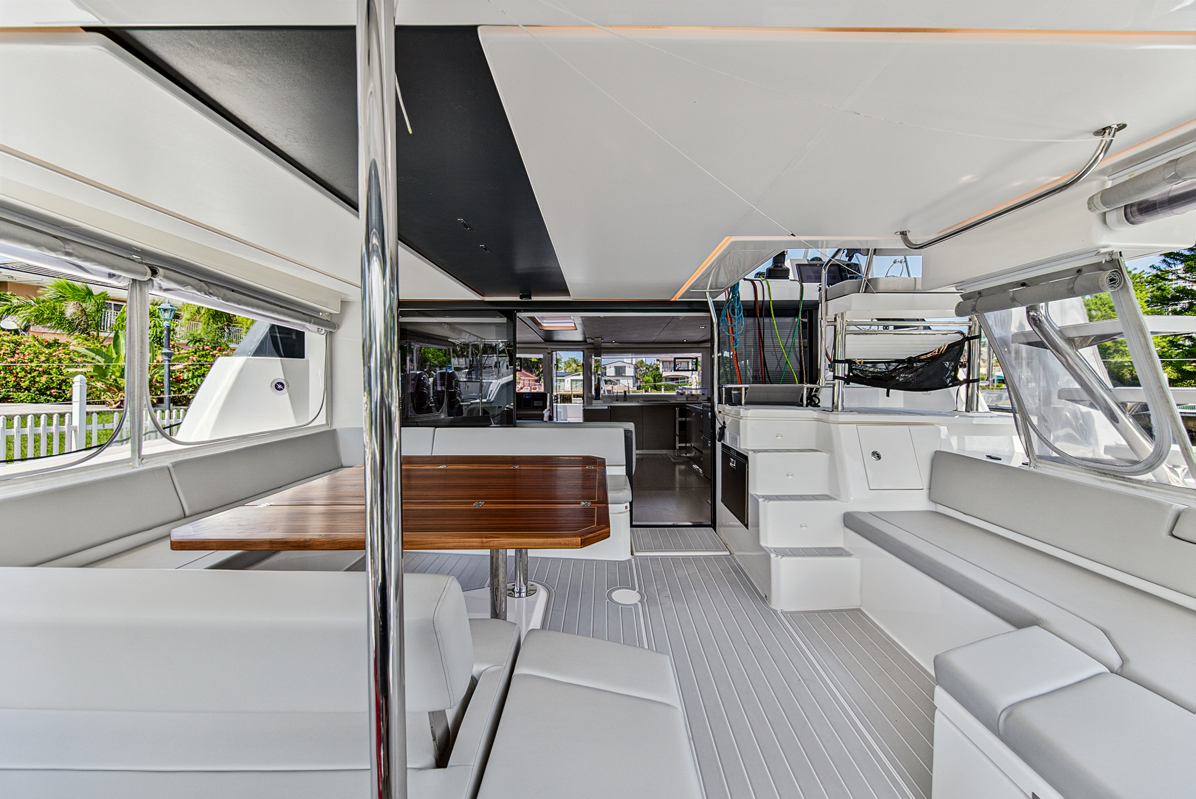 Boat image 9