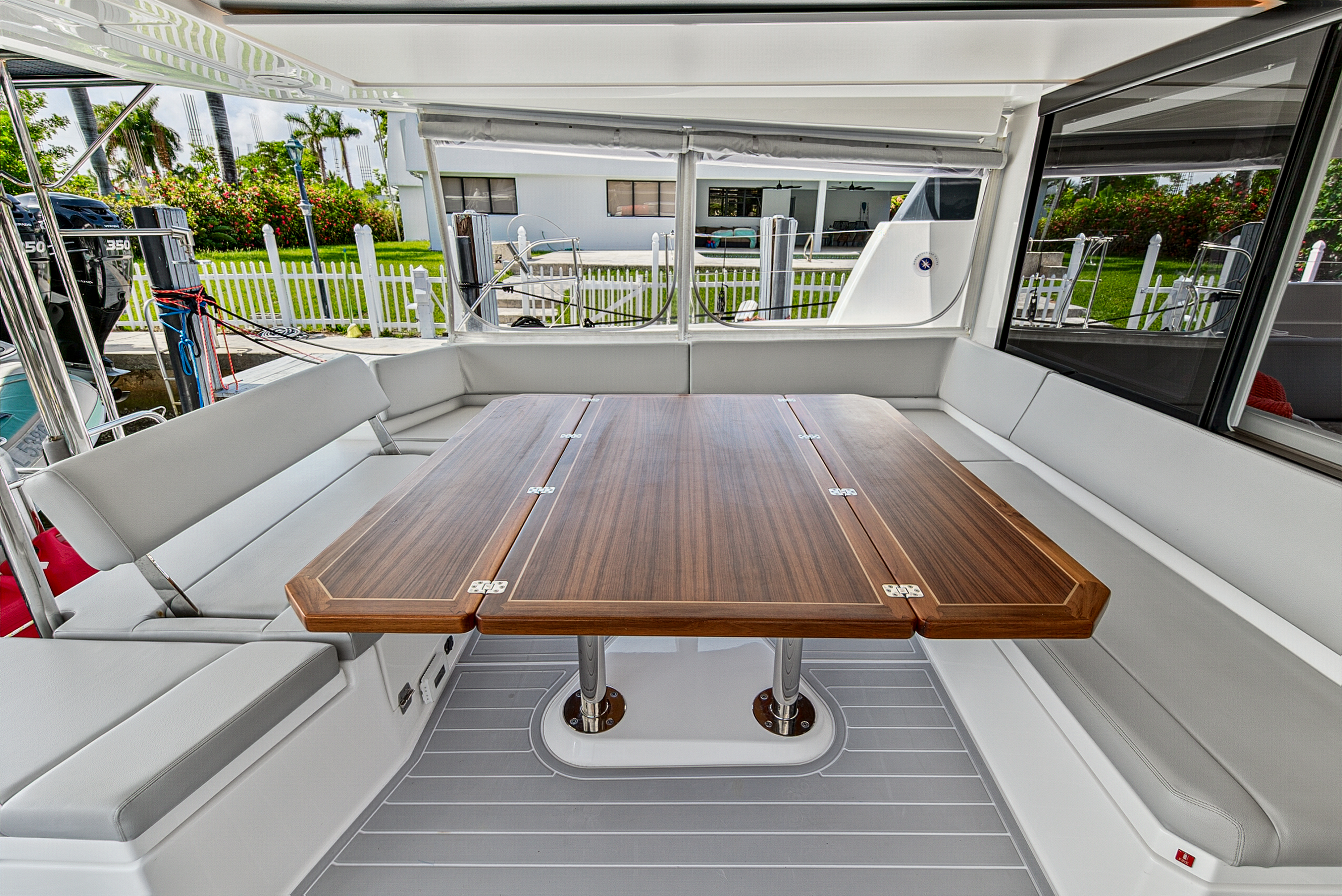 Boat image 10