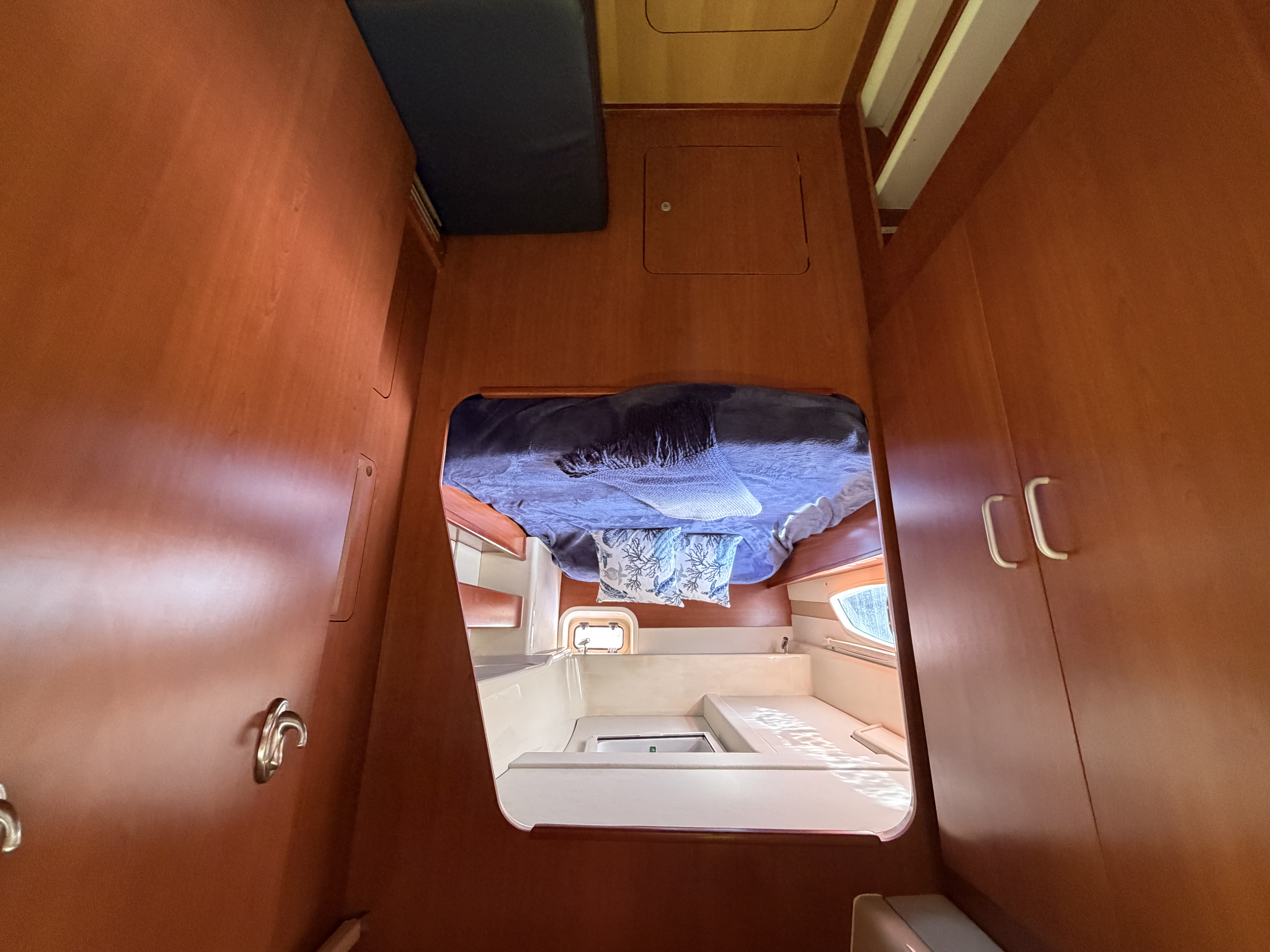 Boat image 31