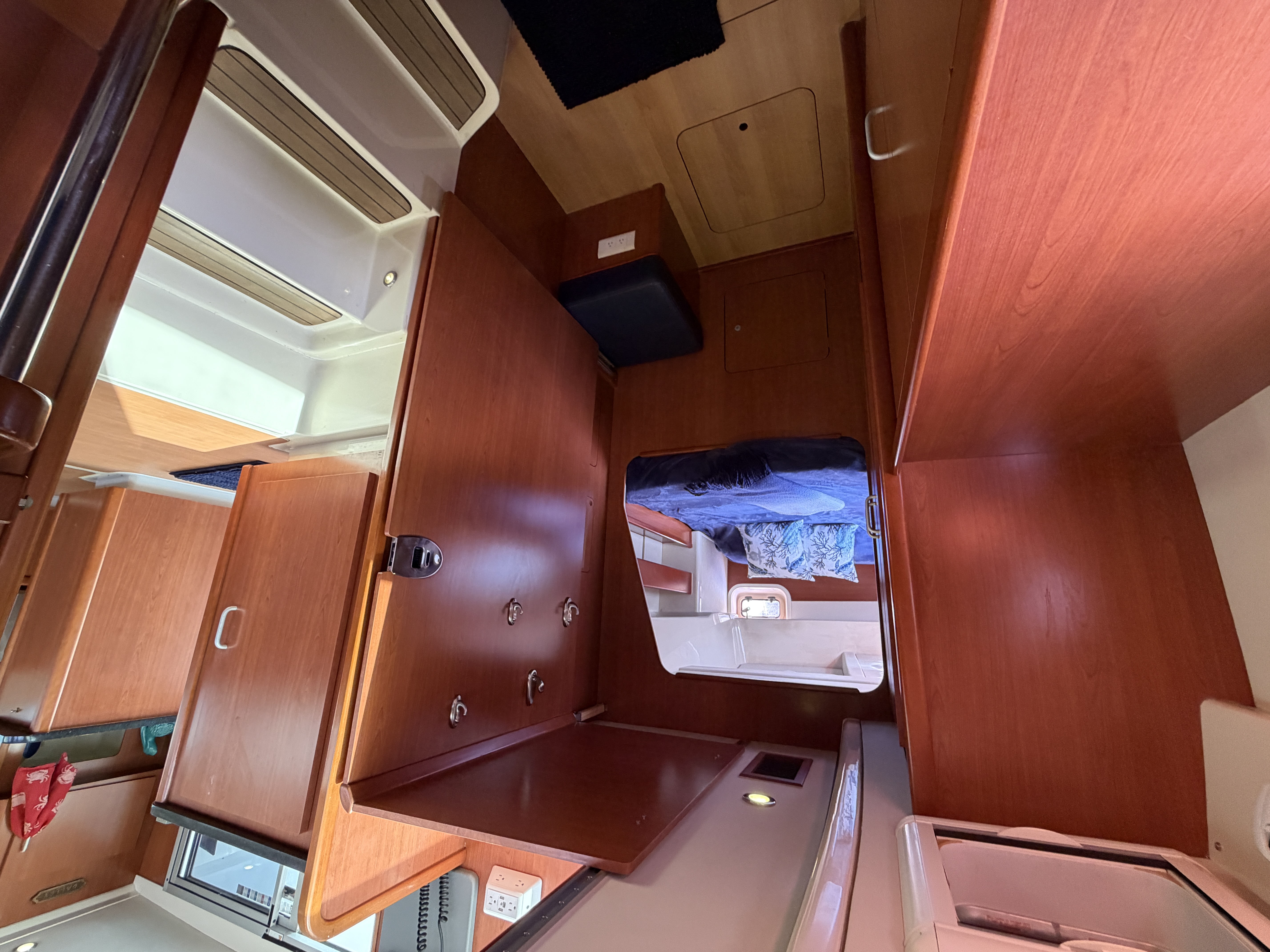 Boat image 44