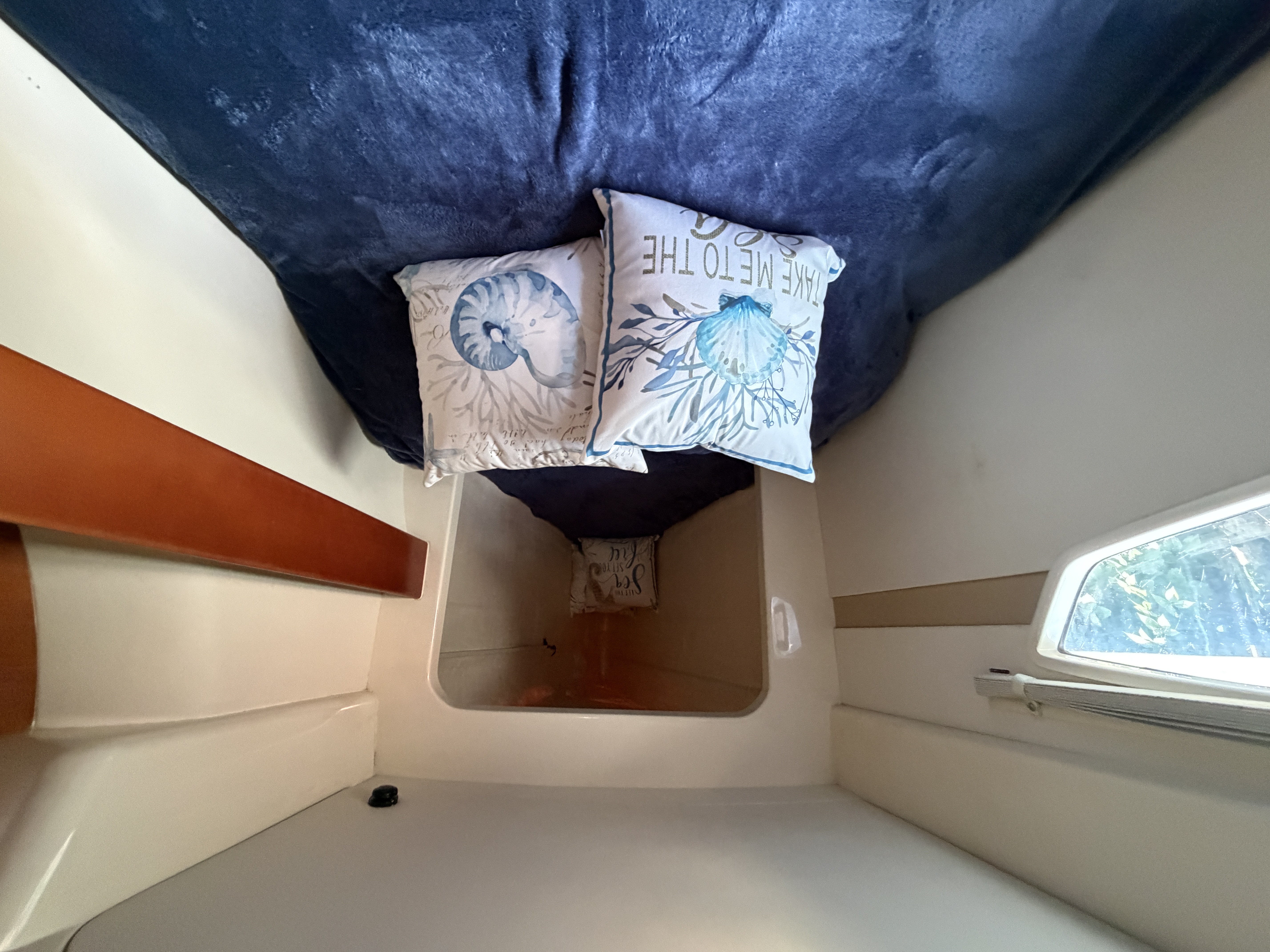 Boat image 52