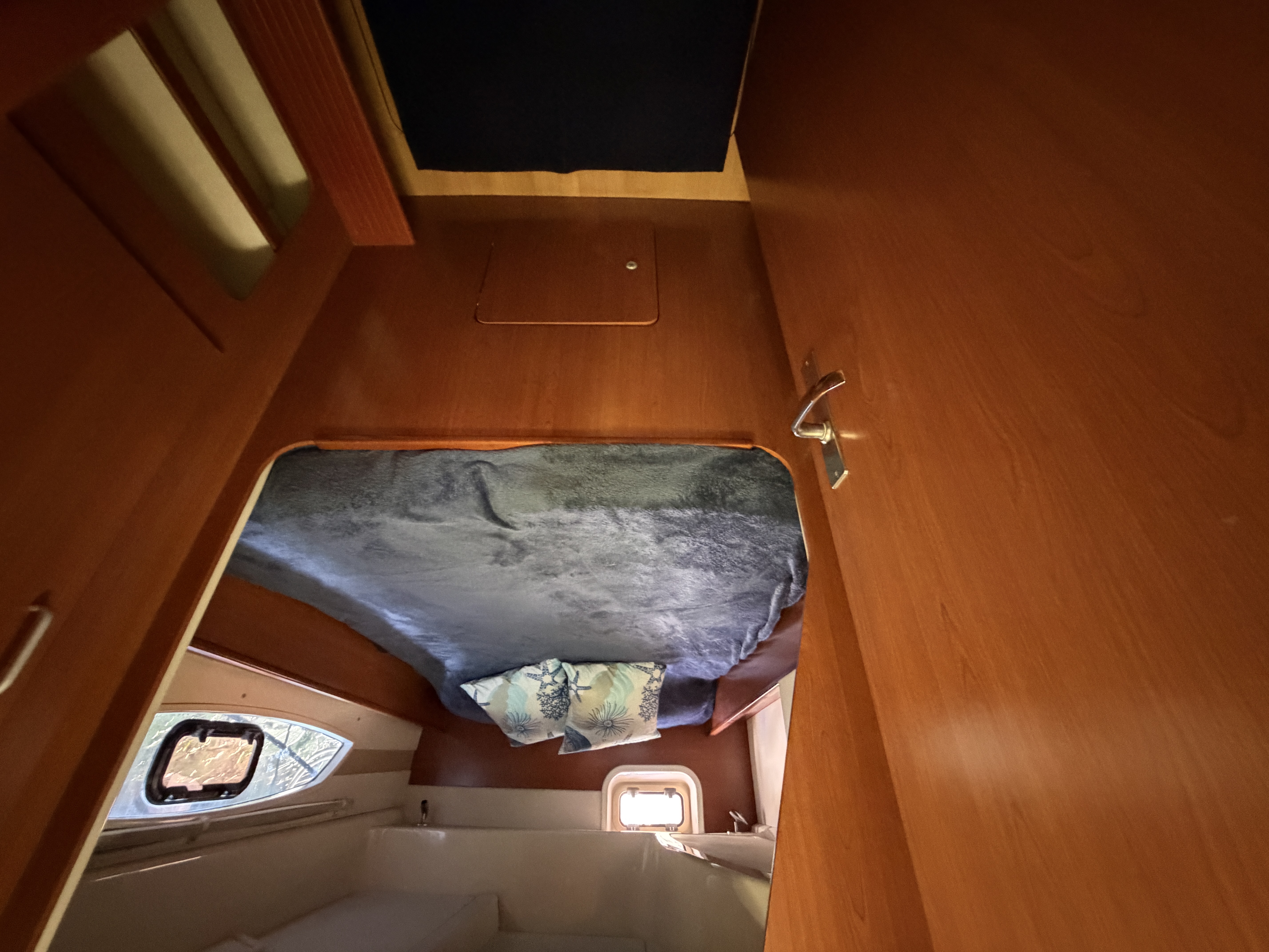 Boat image 54