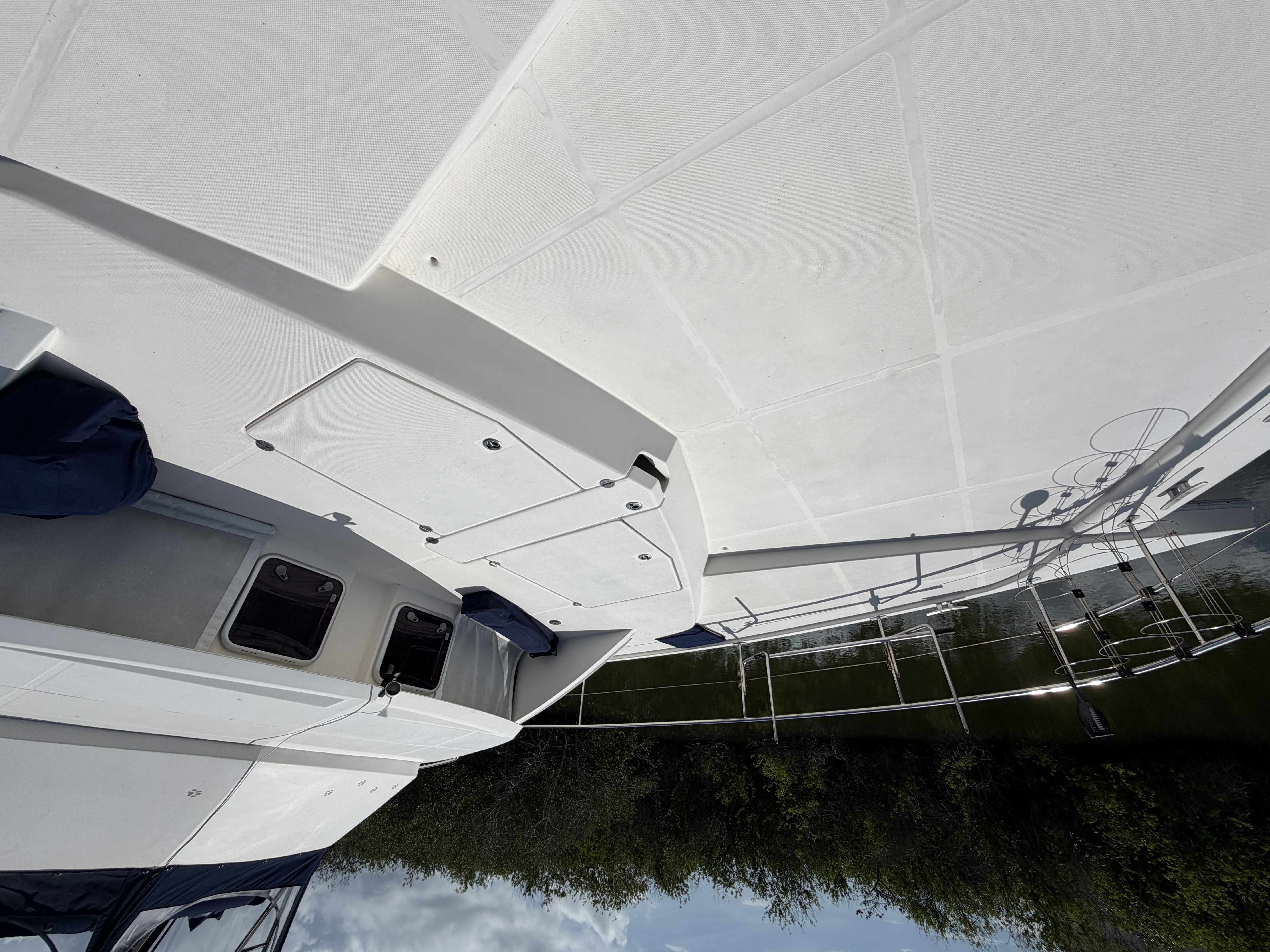 Boat image 90