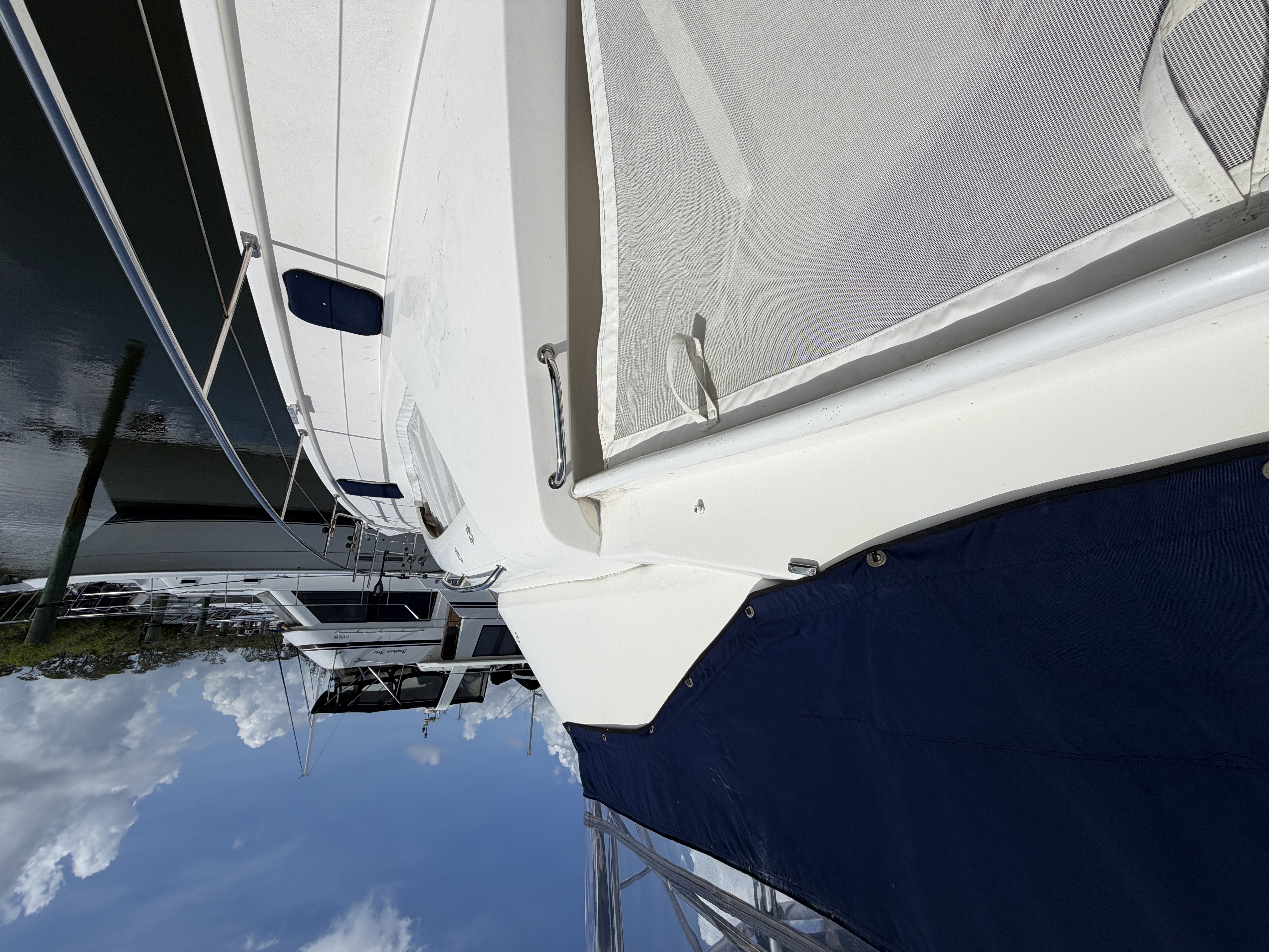 Boat image 100