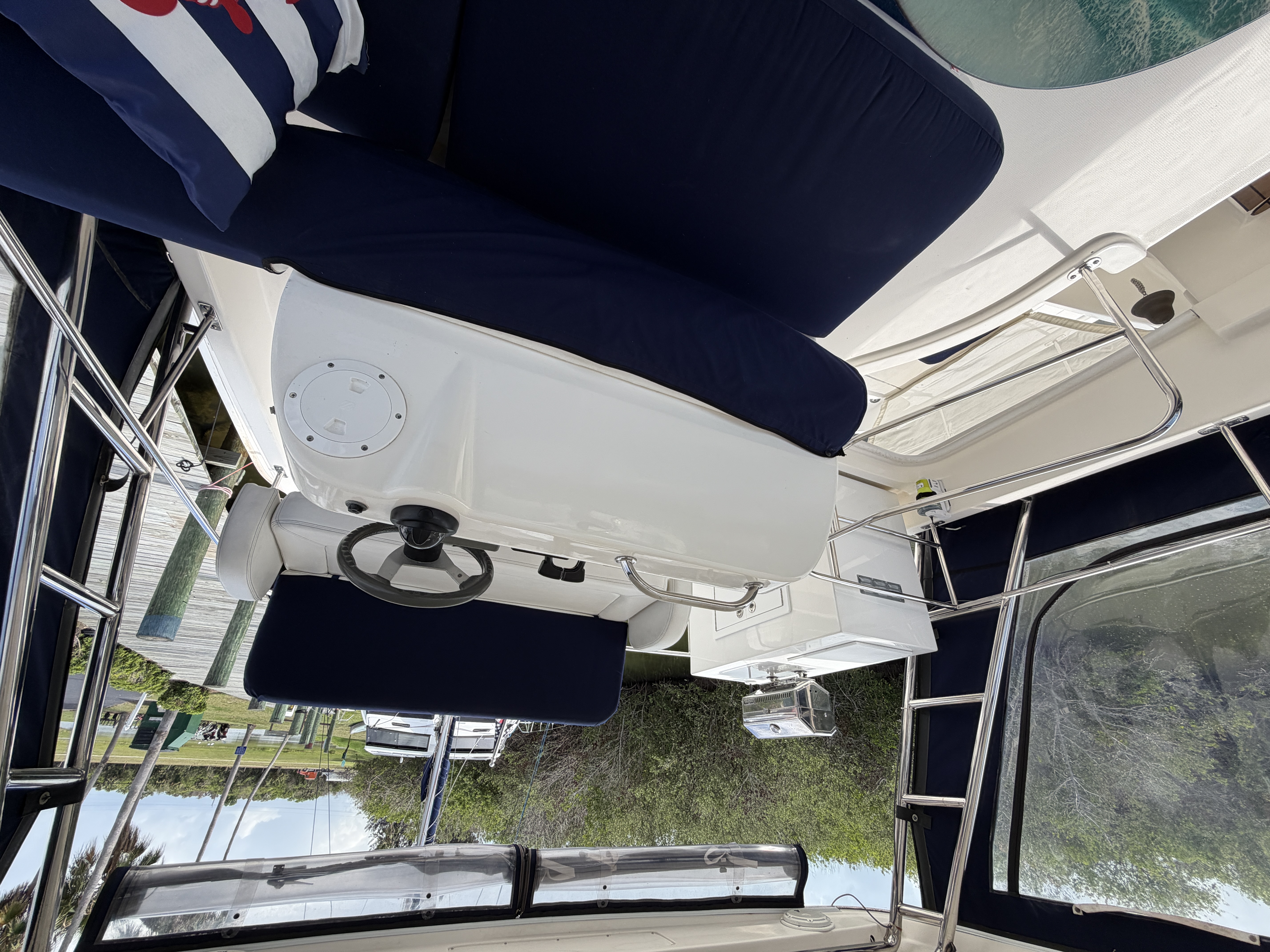 Boat image 13
