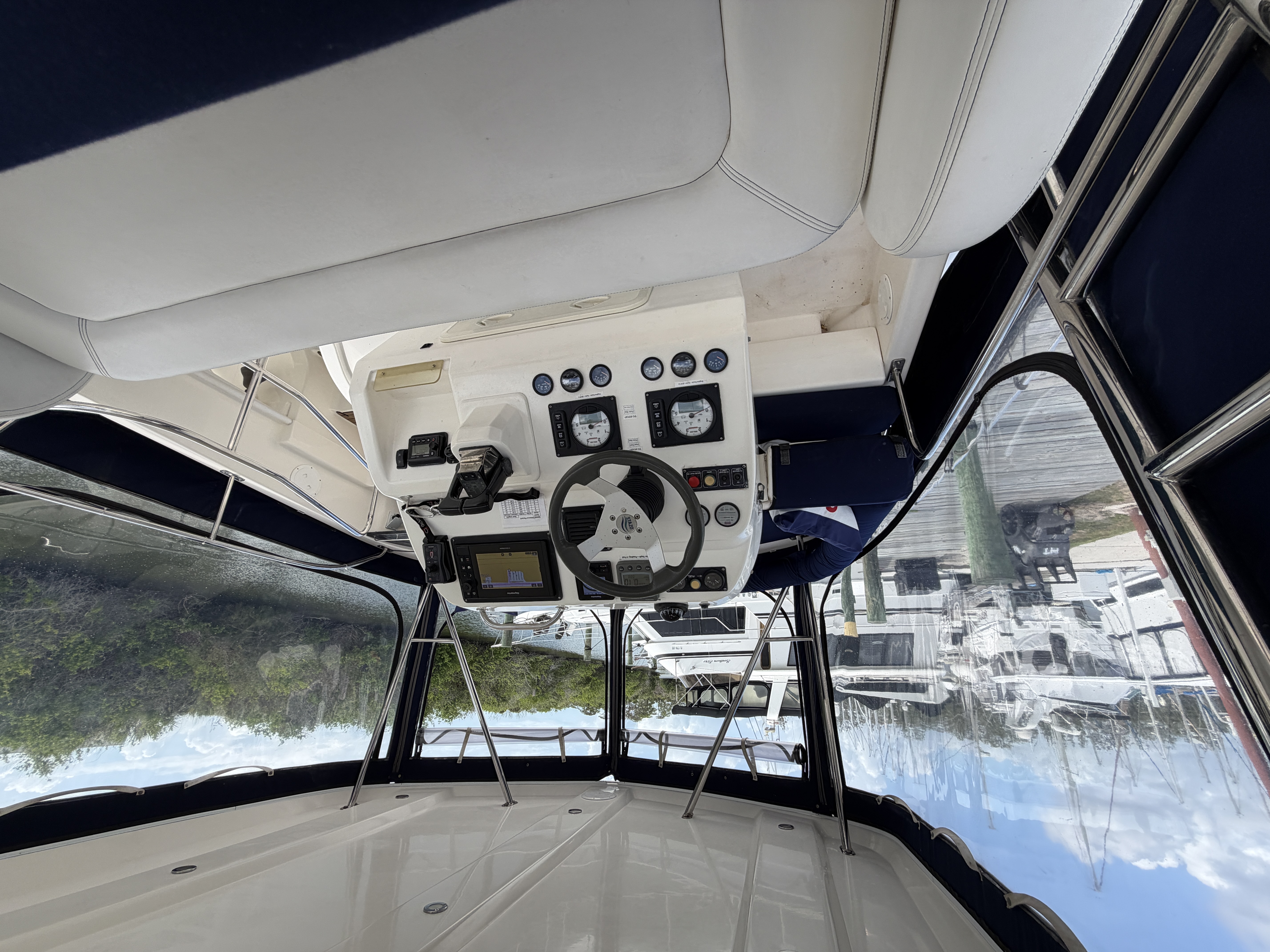 Boat image 129
