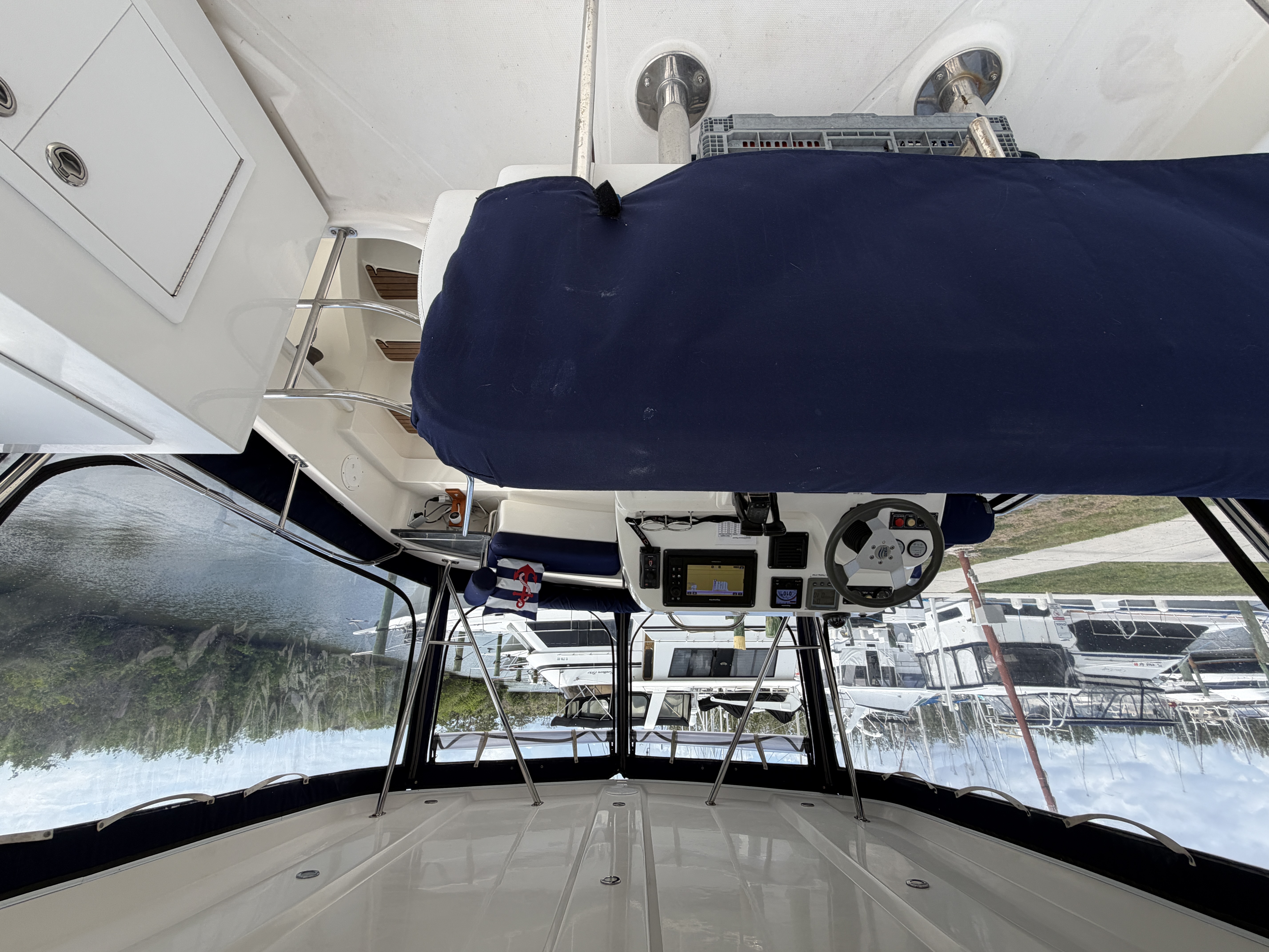 Boat image 18